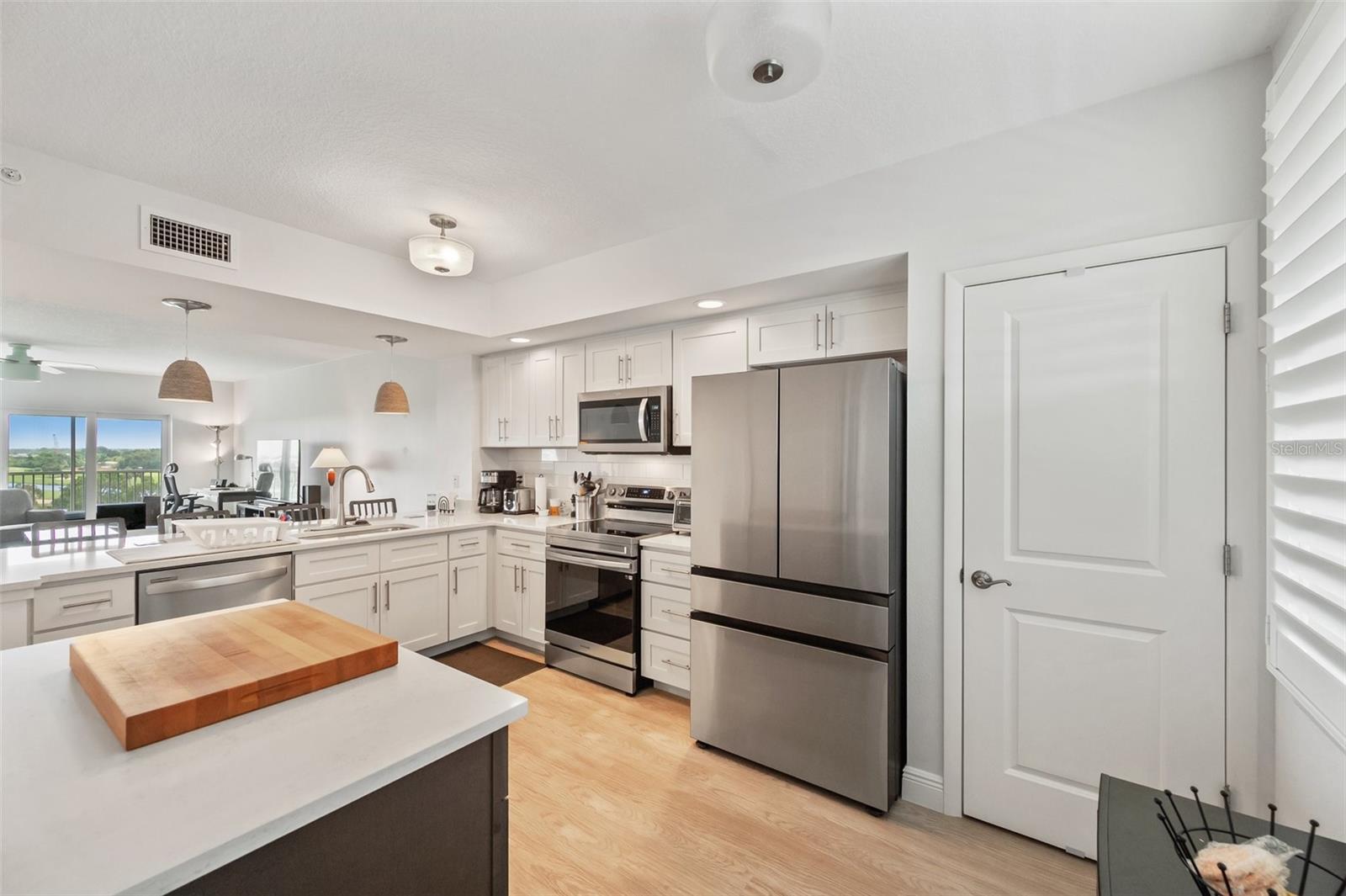 Image 12 of 40 For 960 Starkey Road 7503