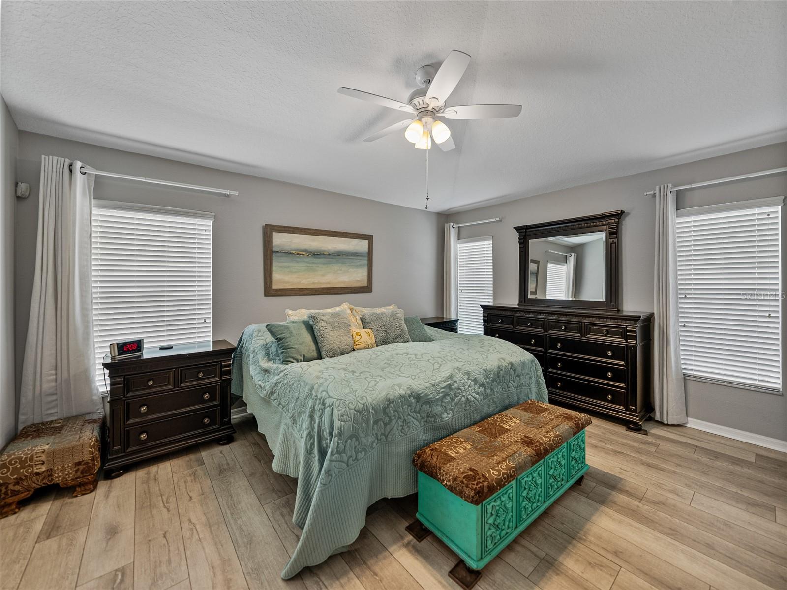 Listing photo id 30 for 1701 Bonita Bluff Court