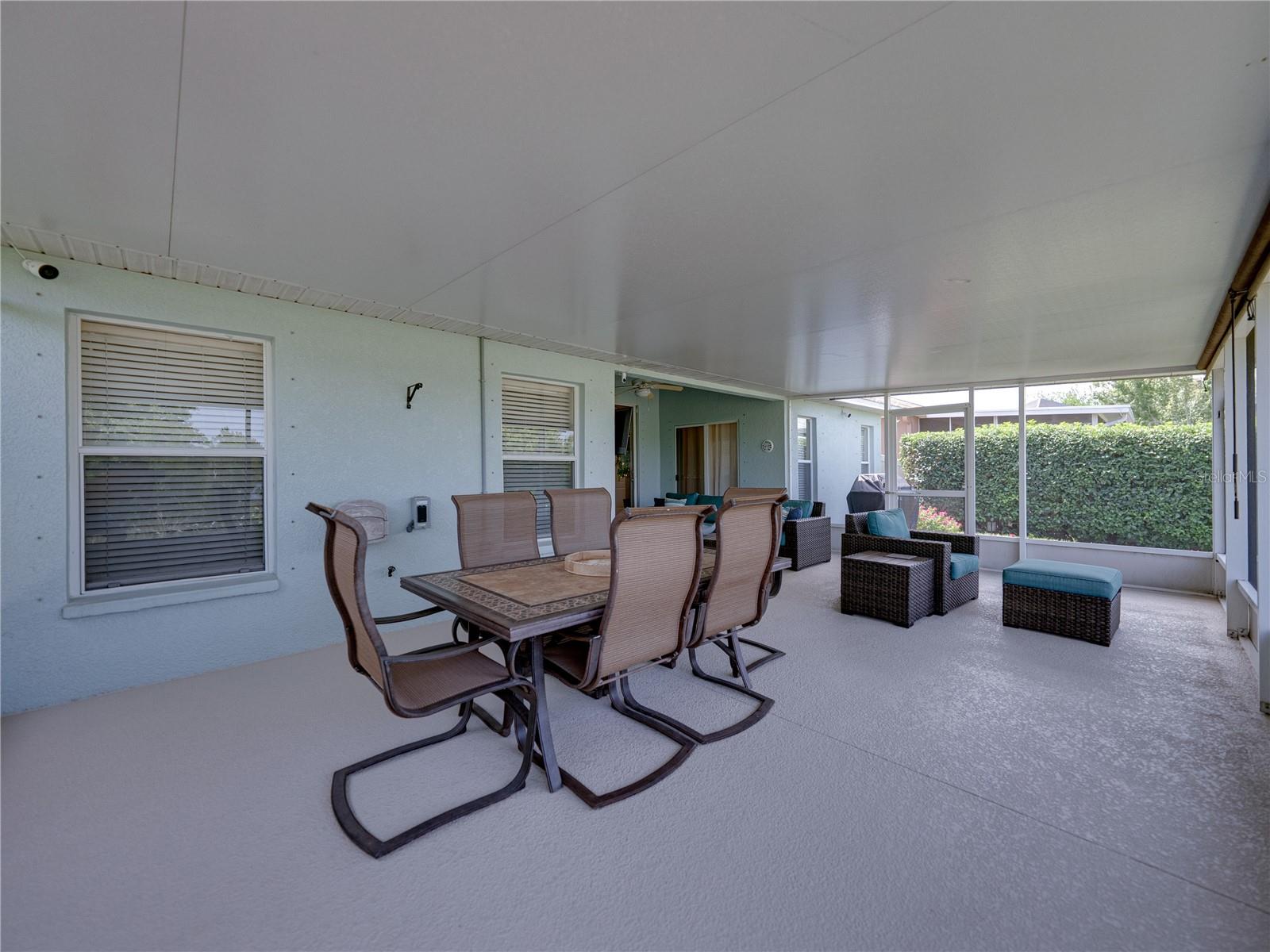 Listing photo id 50 for 1701 Bonita Bluff Court