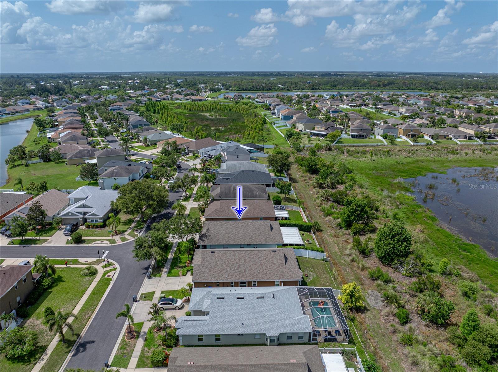 Listing photo id 67 for 1701 Bonita Bluff Court