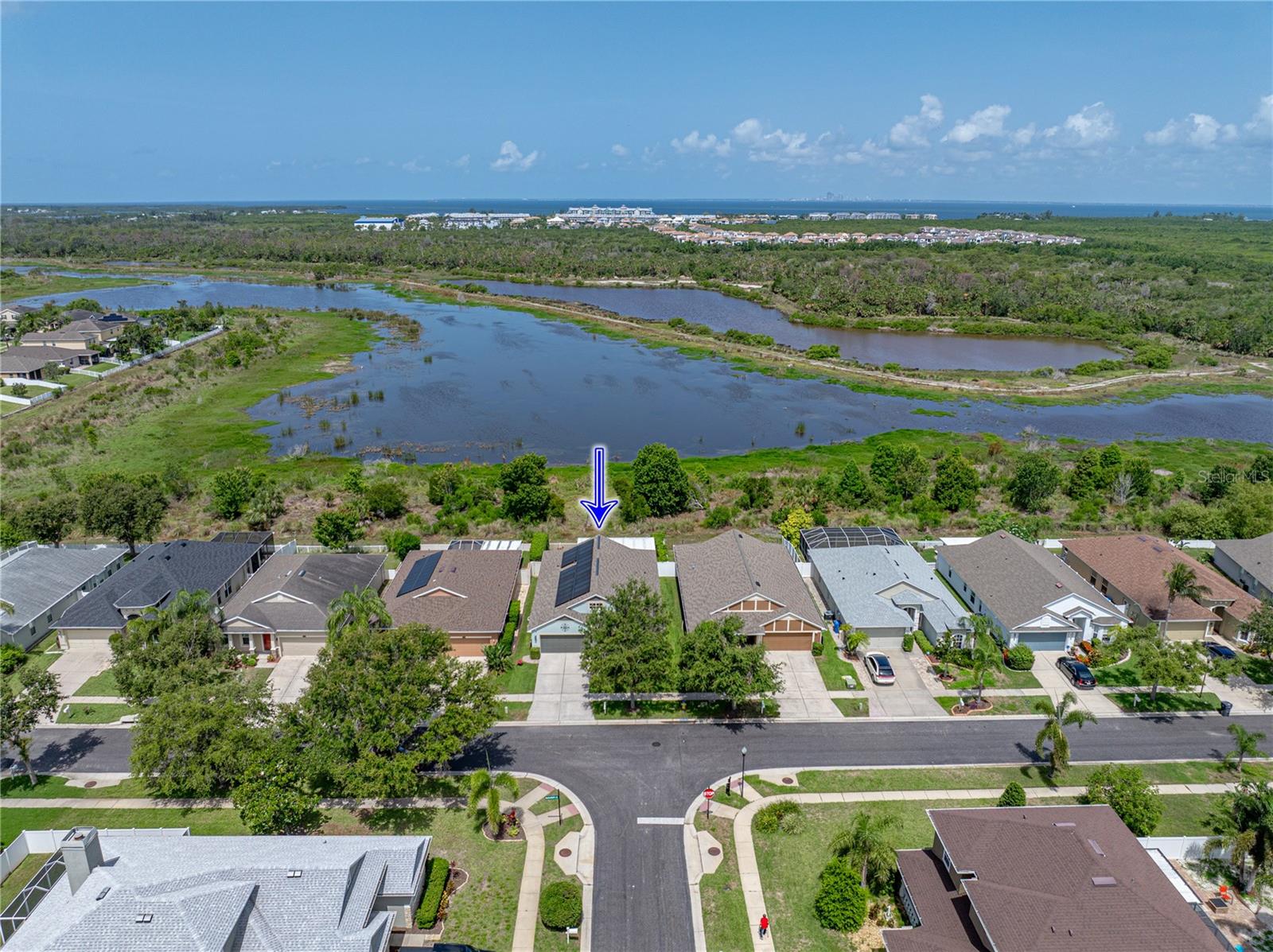 Listing photo id 73 for 1701 Bonita Bluff Court