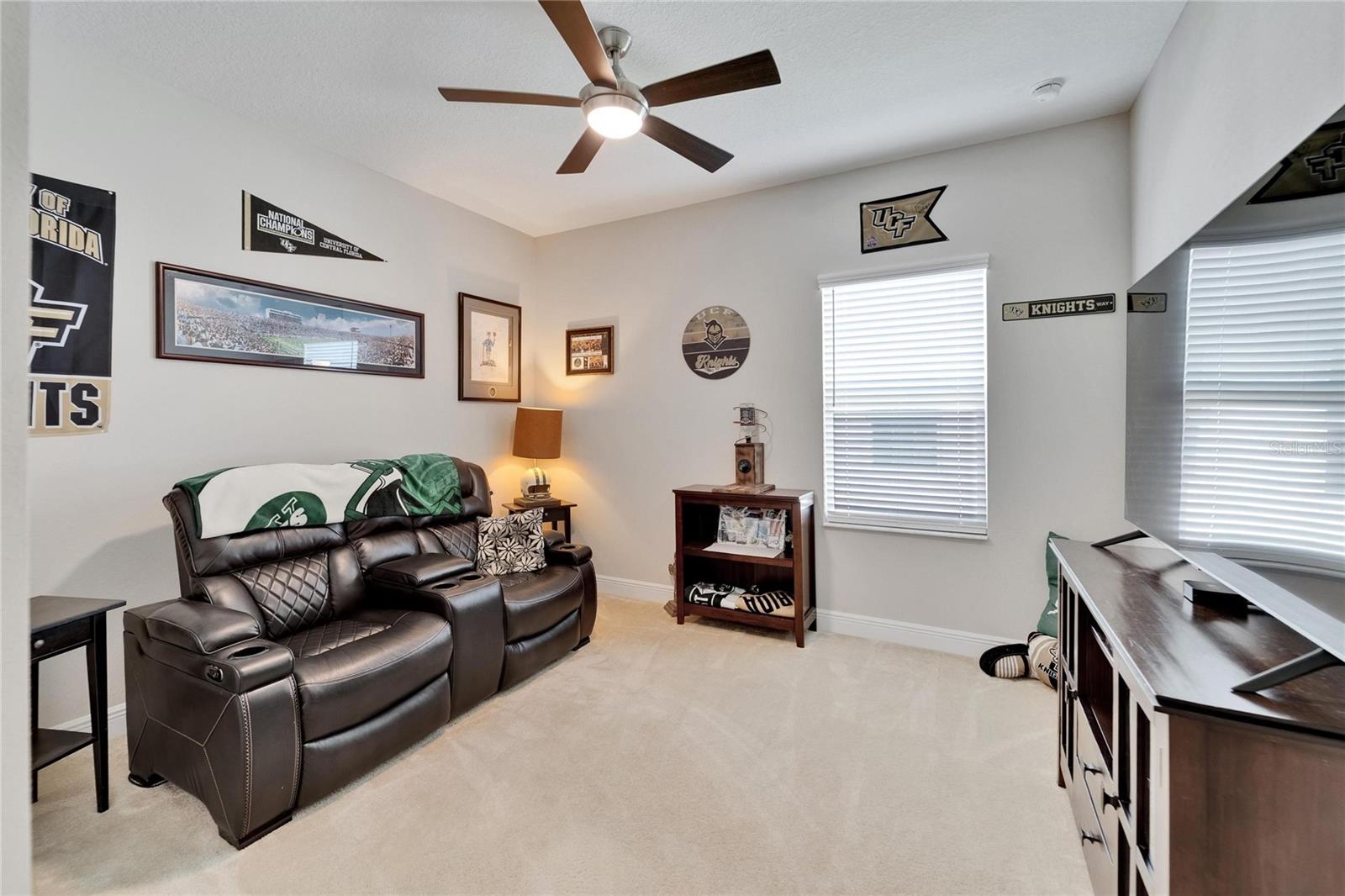 Listing photo id 26 for 7116 Estero Court
