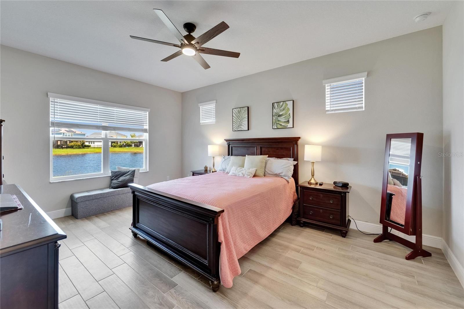 Listing photo id 28 for 7116 Estero Court