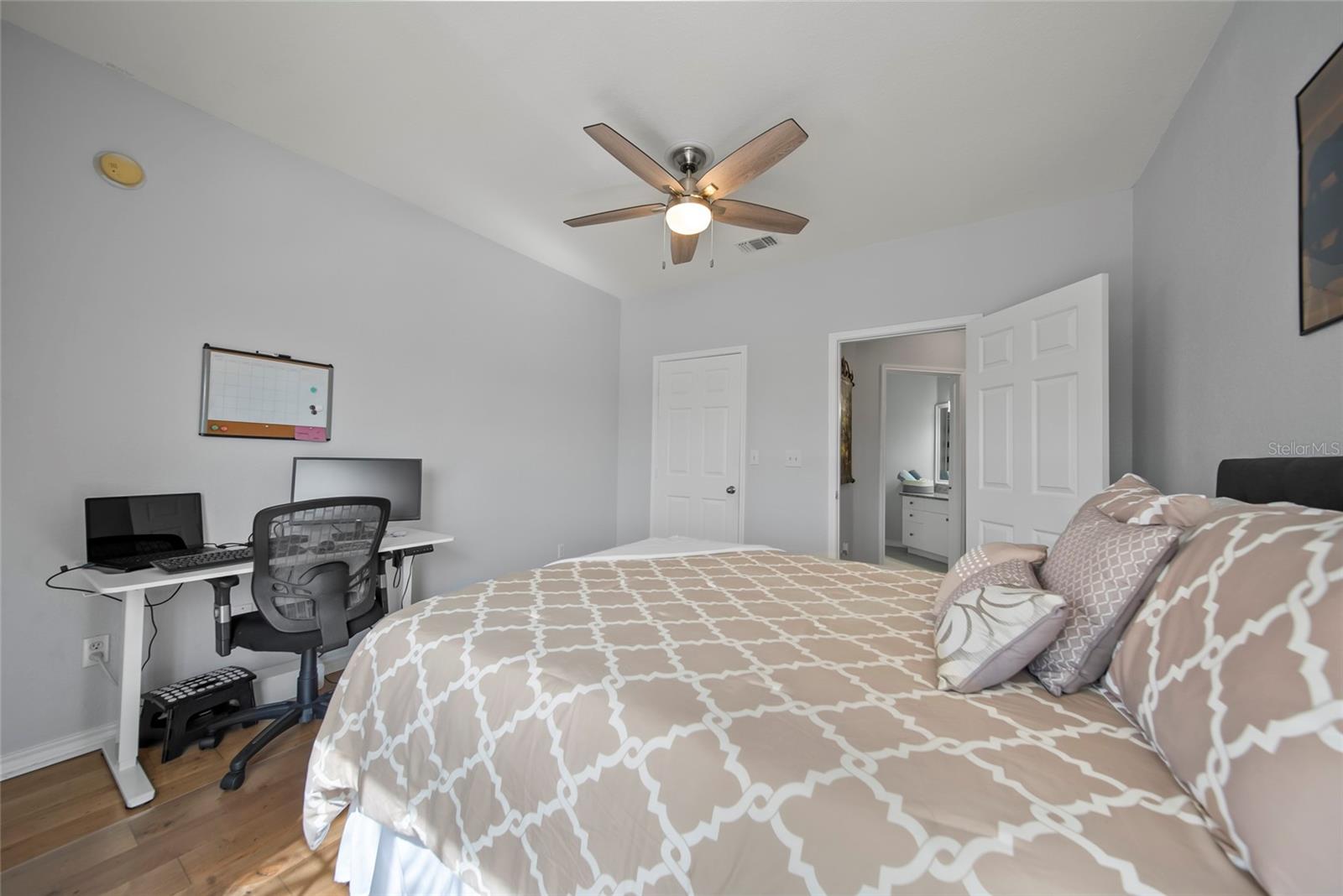 Image 12 of 25 For 4306 Bayside Village Drive 201