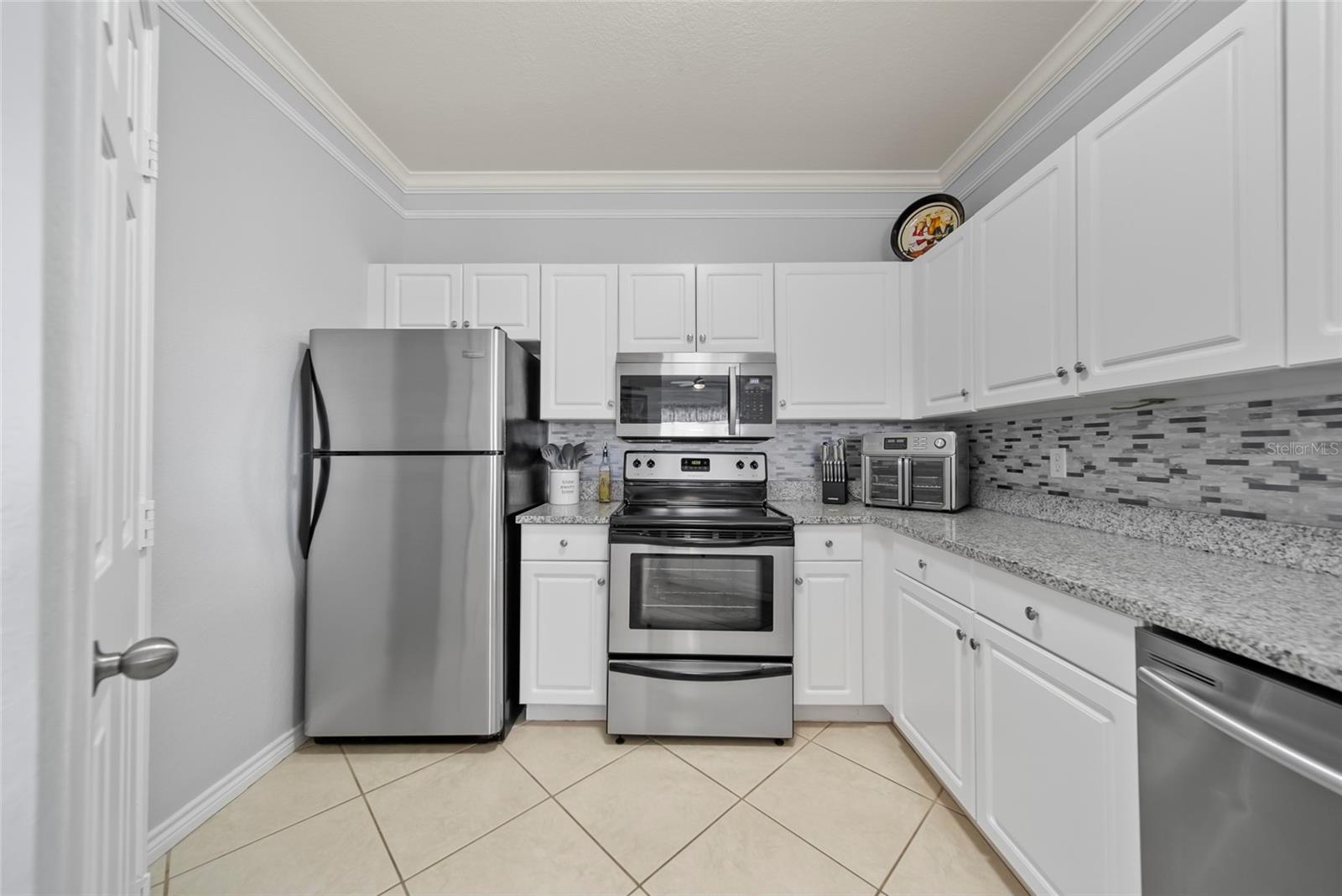 Image 4 of 25 For 4306 Bayside Village Drive 201
