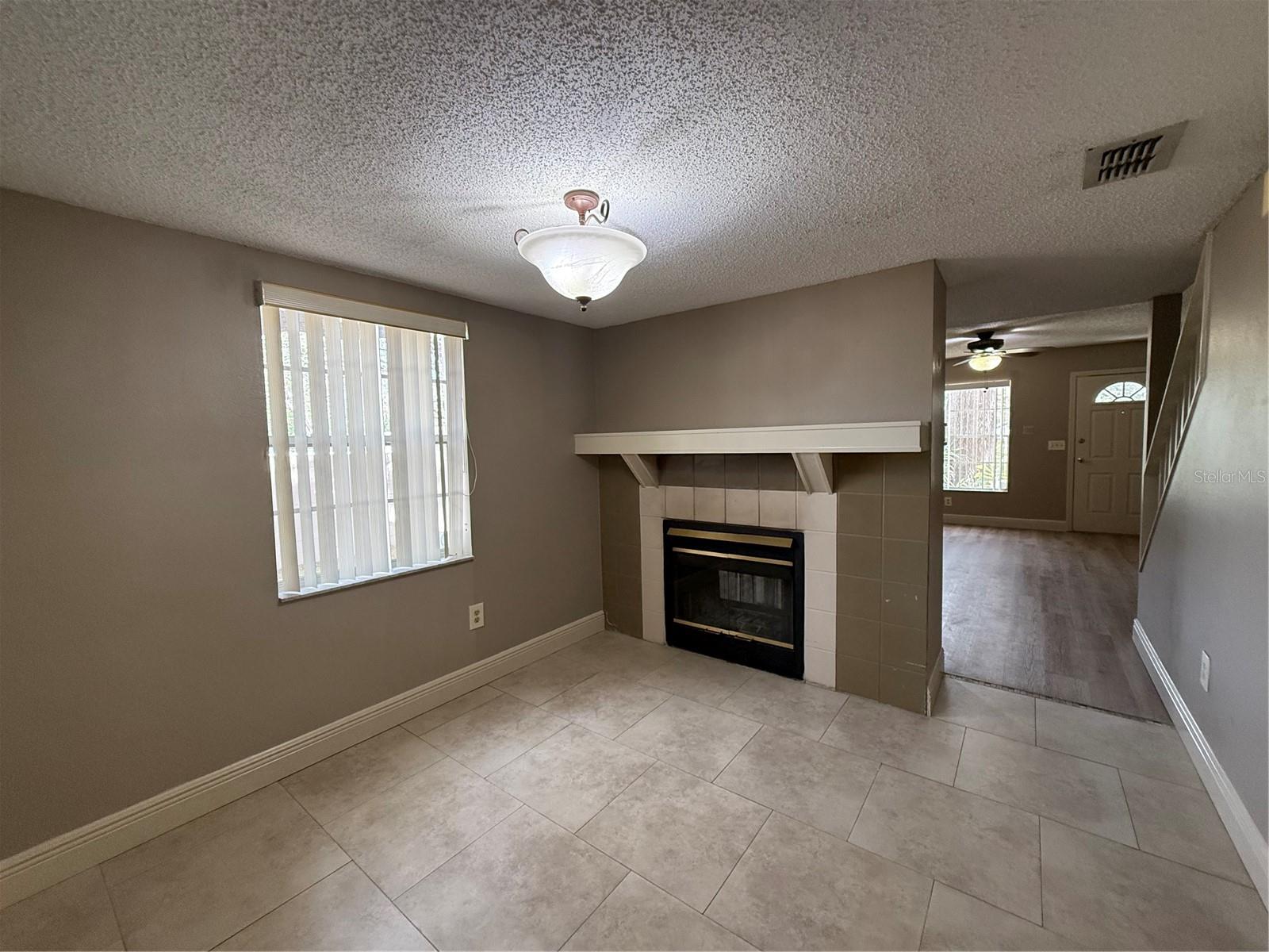 Image 10 of 44 For 2201 Fletchers Point Circle