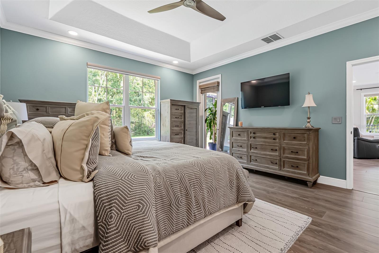 Image 23 of 66 For 10880 Cory Lake Drive