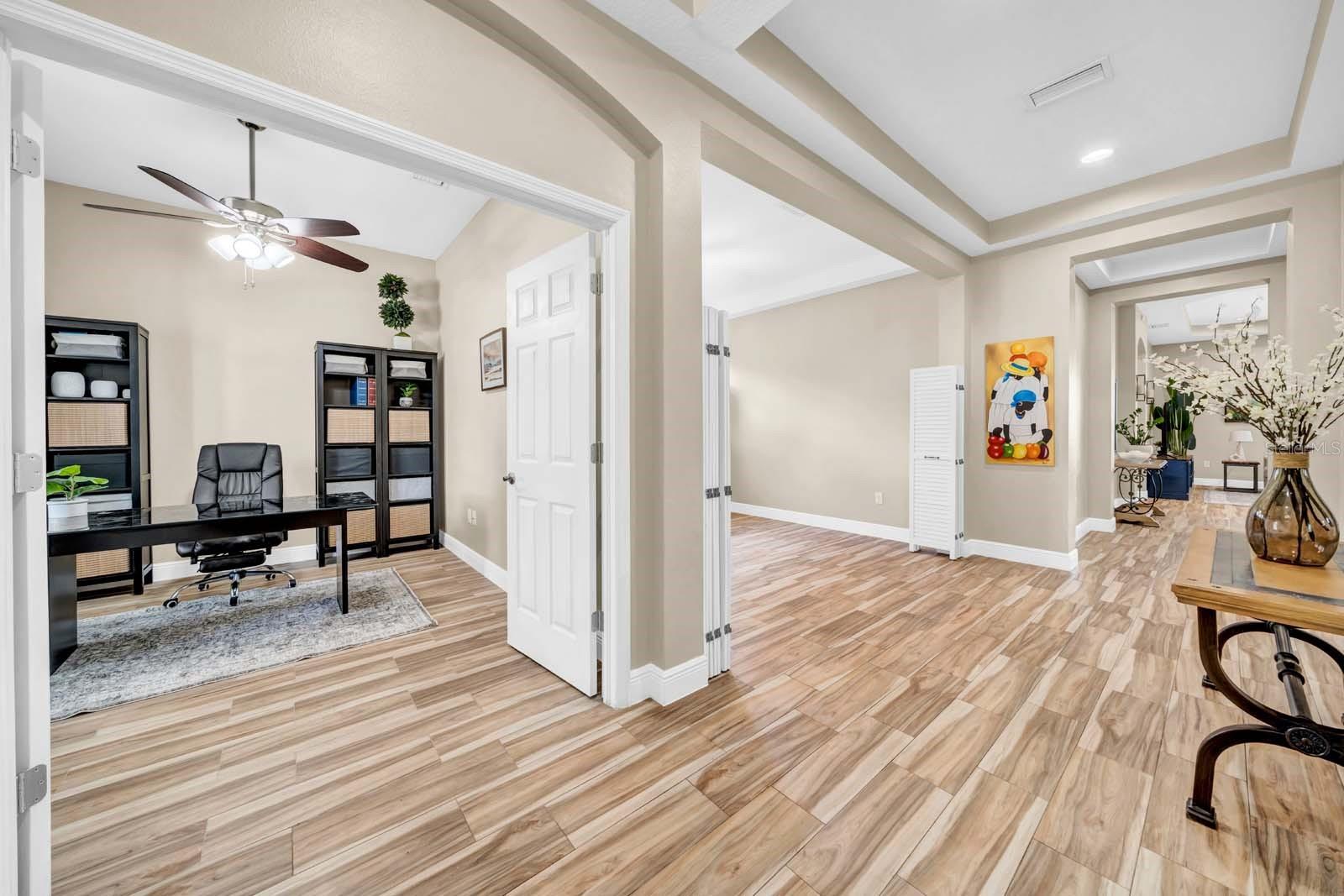 Image 27 of 65 For 32624 Summerglade Drive