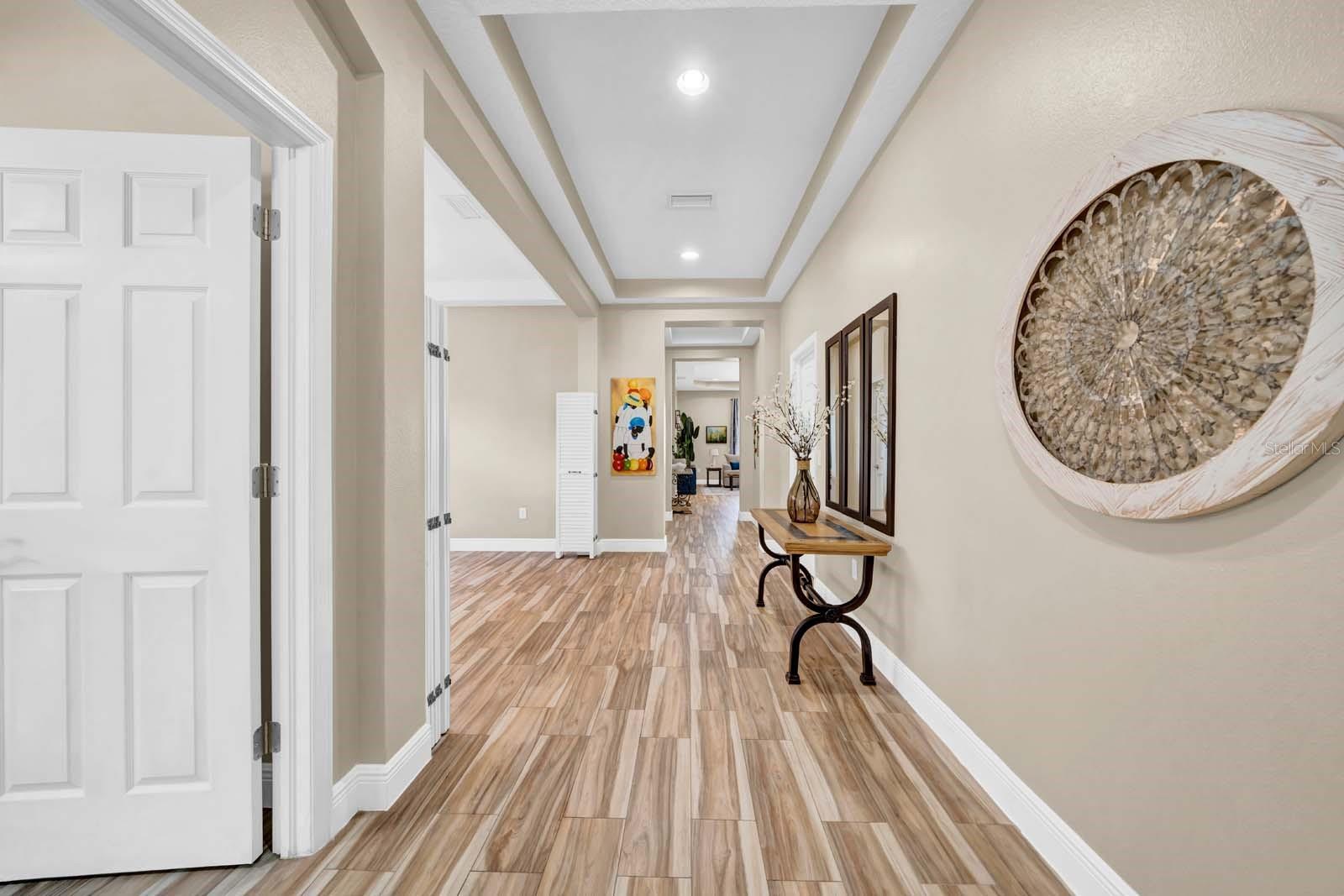 Image 28 of 65 For 32624 Summerglade Drive