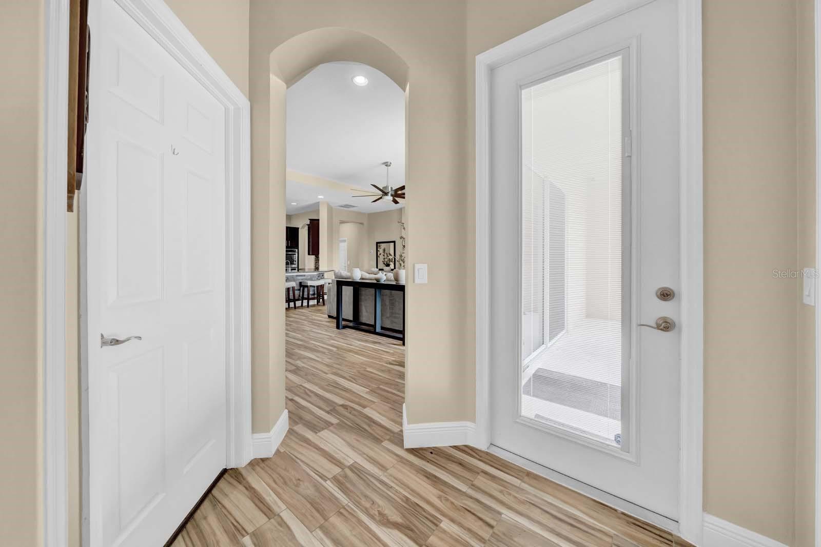 Image 35 of 65 For 32624 Summerglade Drive
