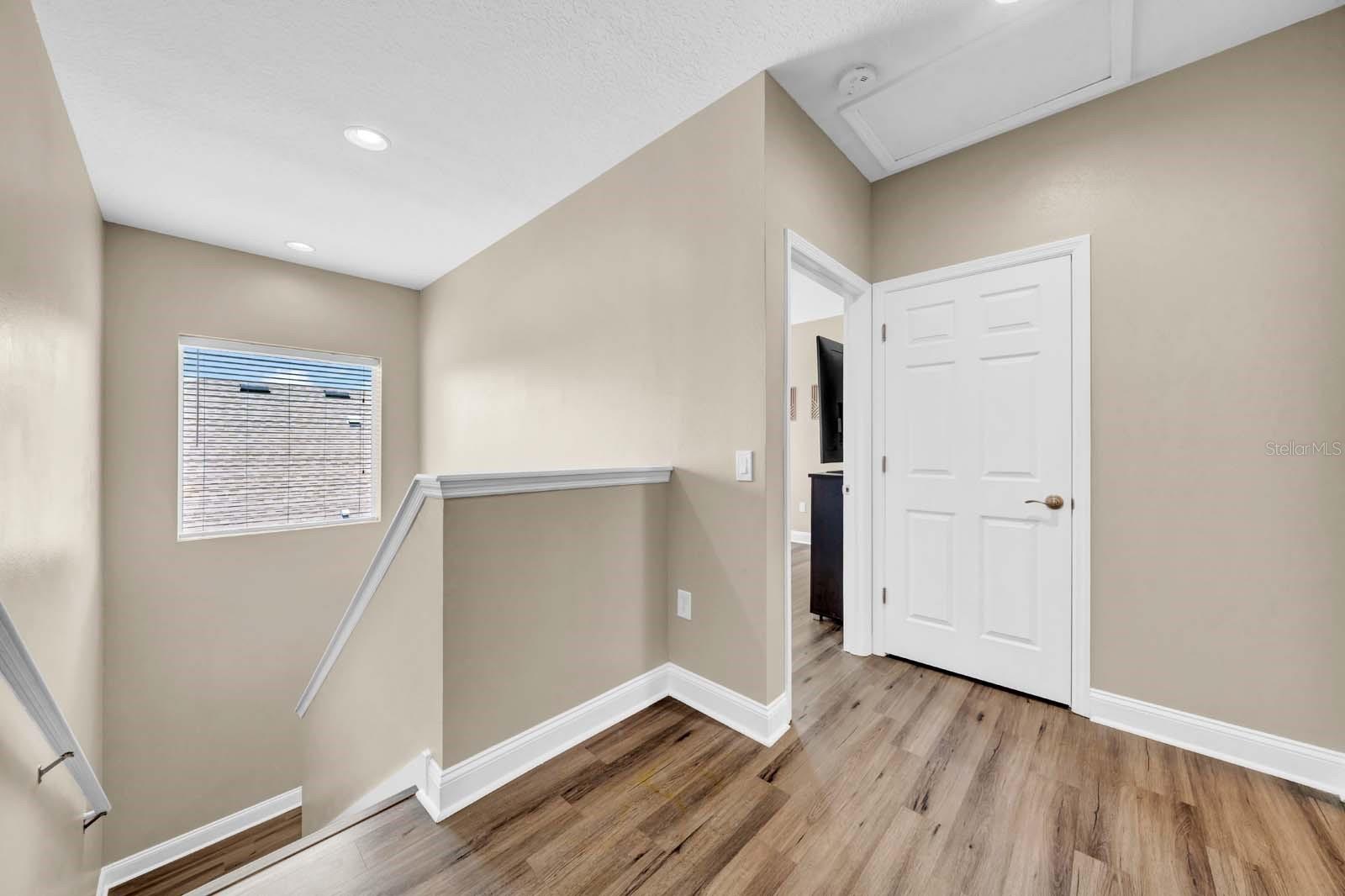 Image 42 of 65 For 32624 Summerglade Drive