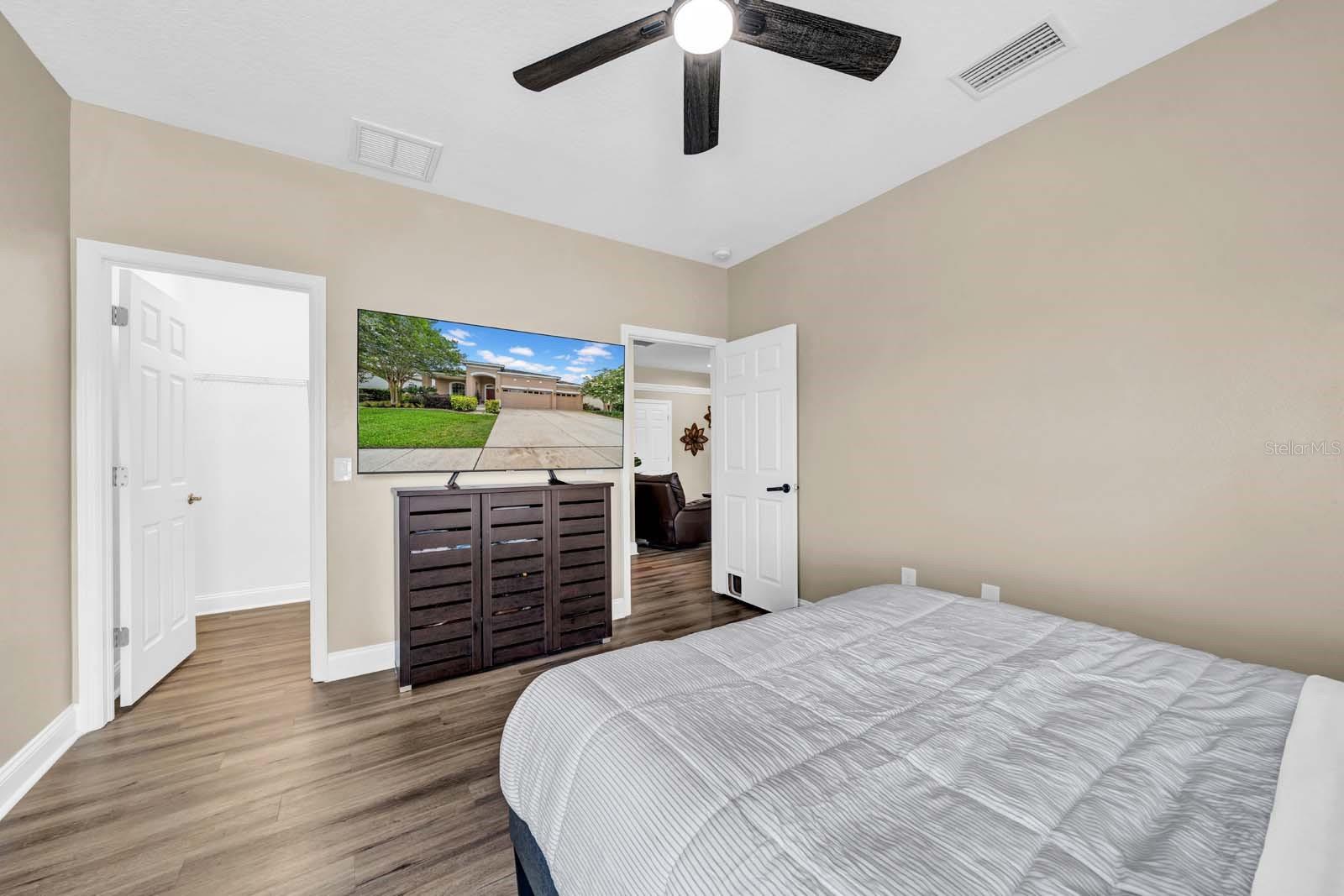 Image 45 of 65 For 32624 Summerglade Drive