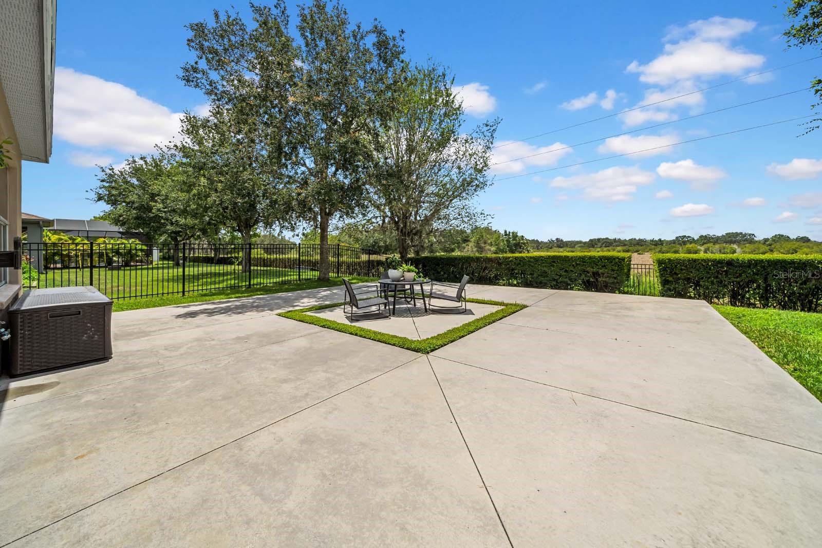 Image 47 of 65 For 32624 Summerglade Drive