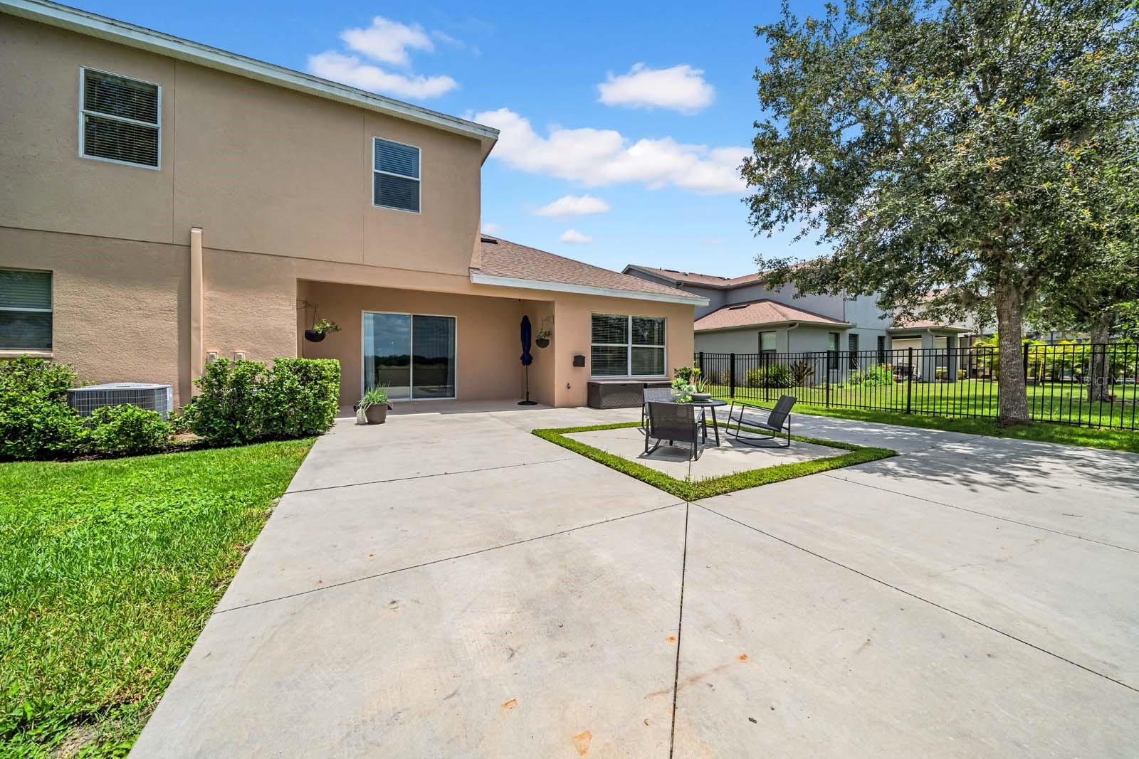 Image 48 of 65 For 32624 Summerglade Drive