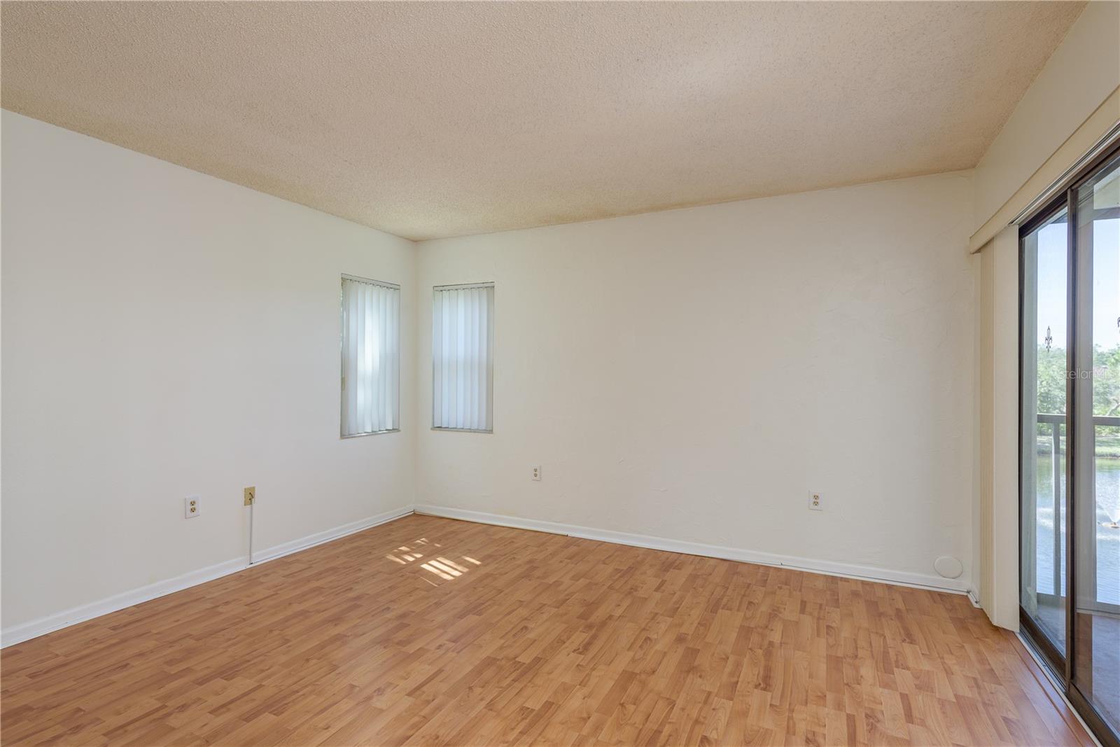 Image 17 of 48 For 2650 Countryside Boulevard C204