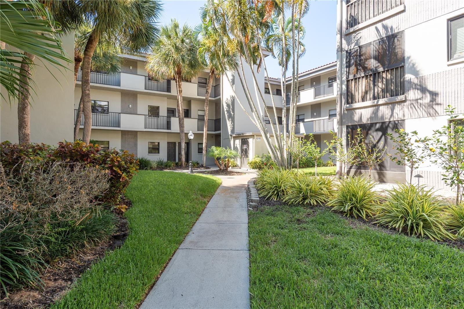 Image 31 of 48 For 2650 Countryside Boulevard C204