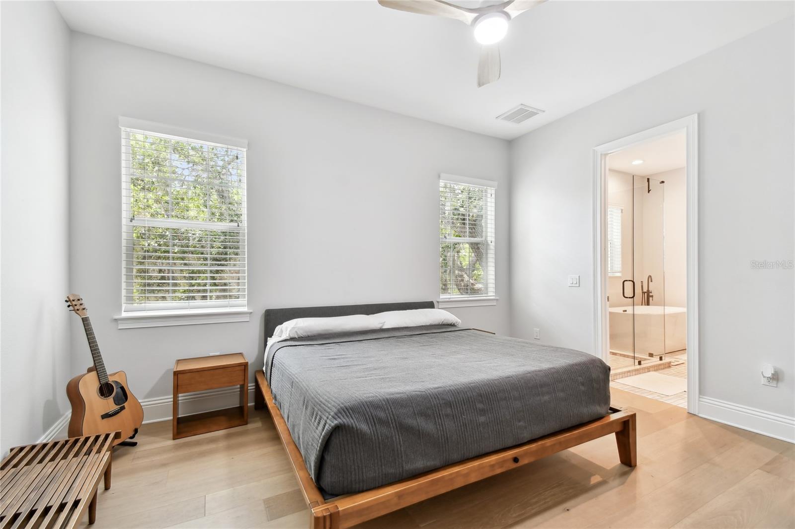 Image 30 of 58 For 238 7th Avenue S