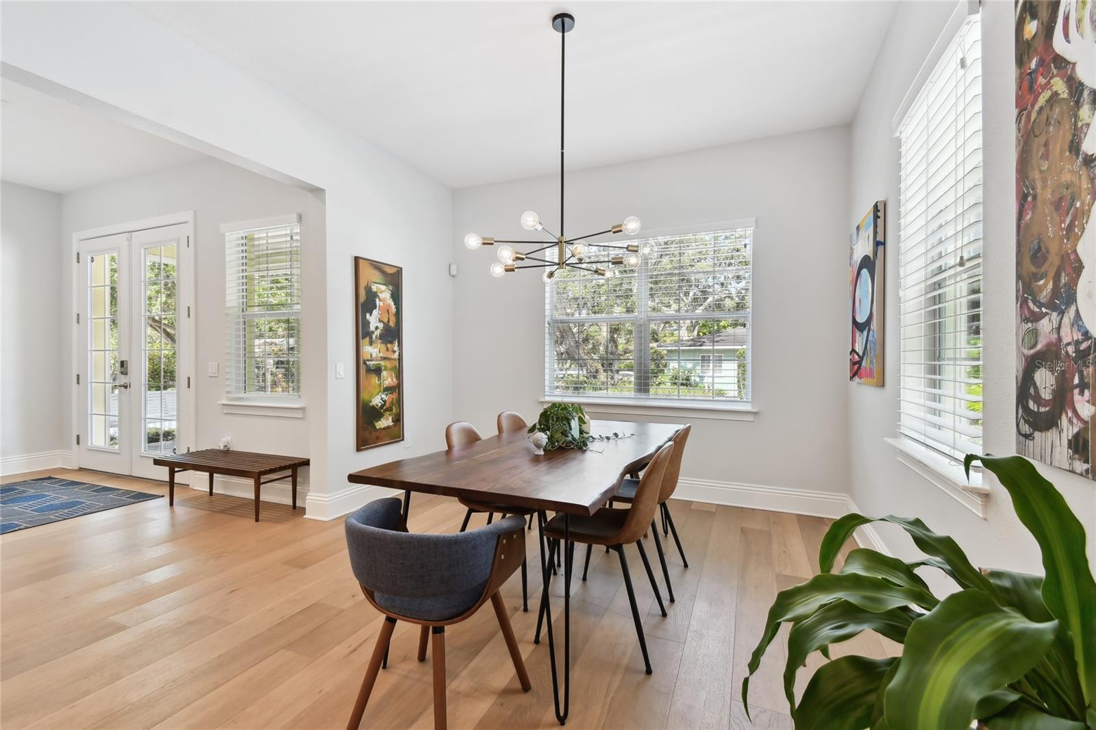 Image 8 of 58 For 238 7th Avenue S
