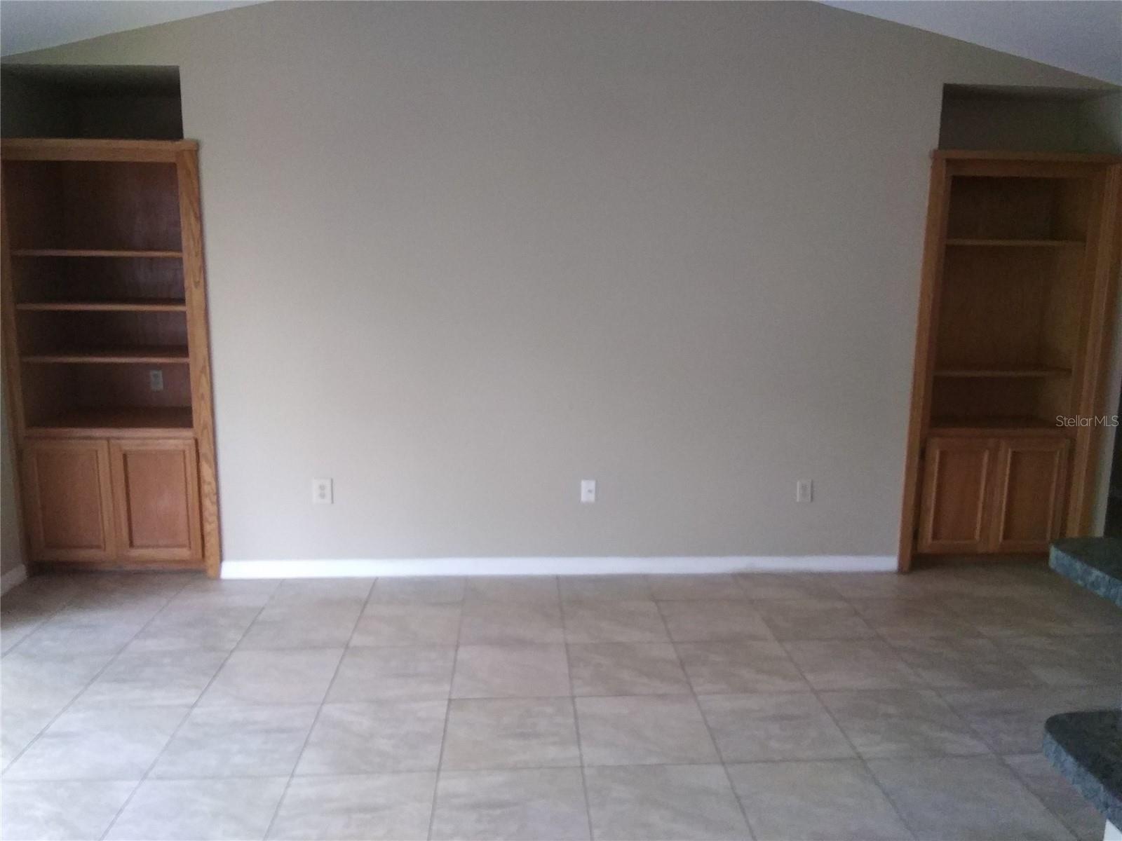 Image 6 of 27 For 5379 Duhme Road