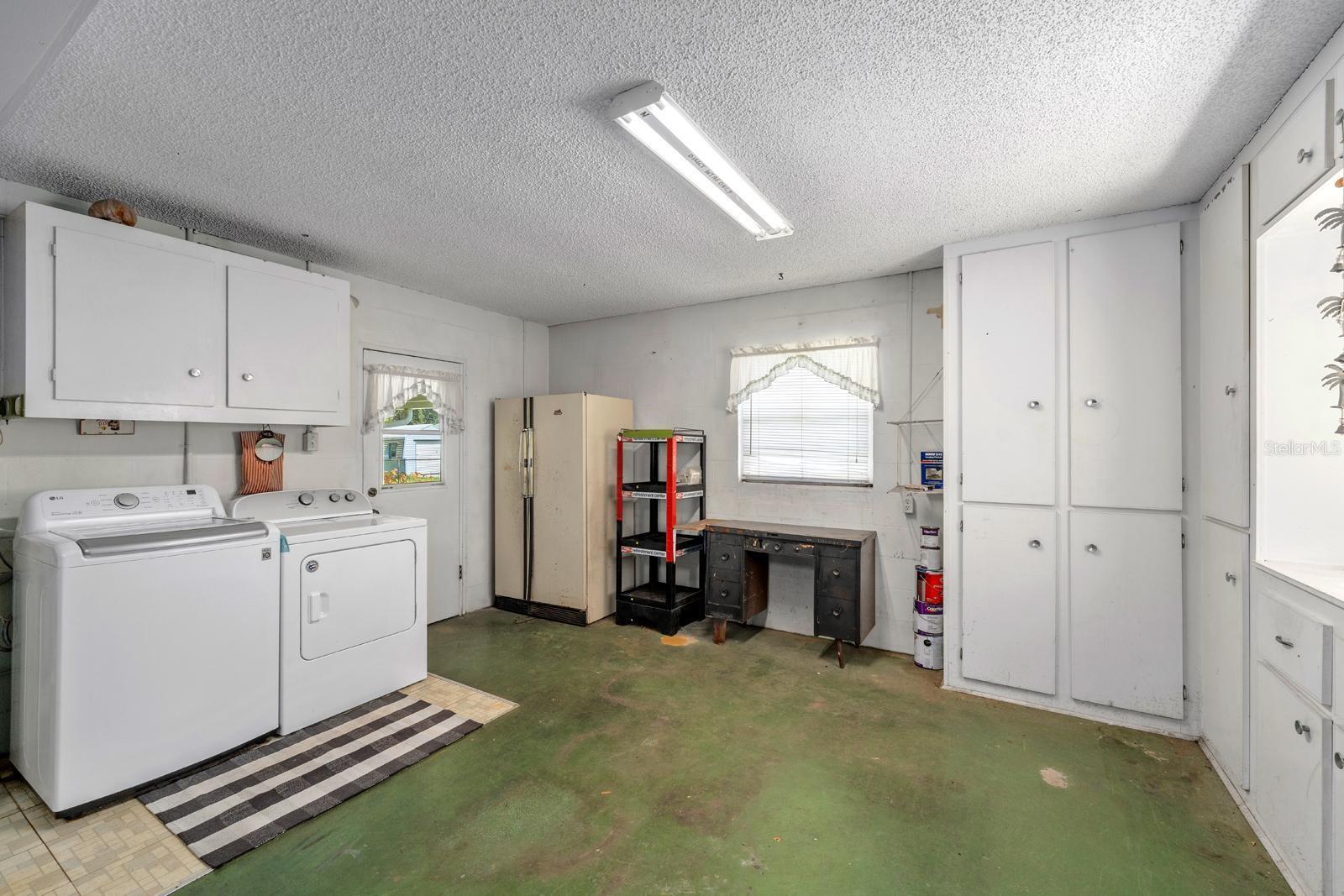 Image 18 of 26 For 2825 Woodcrest Lane