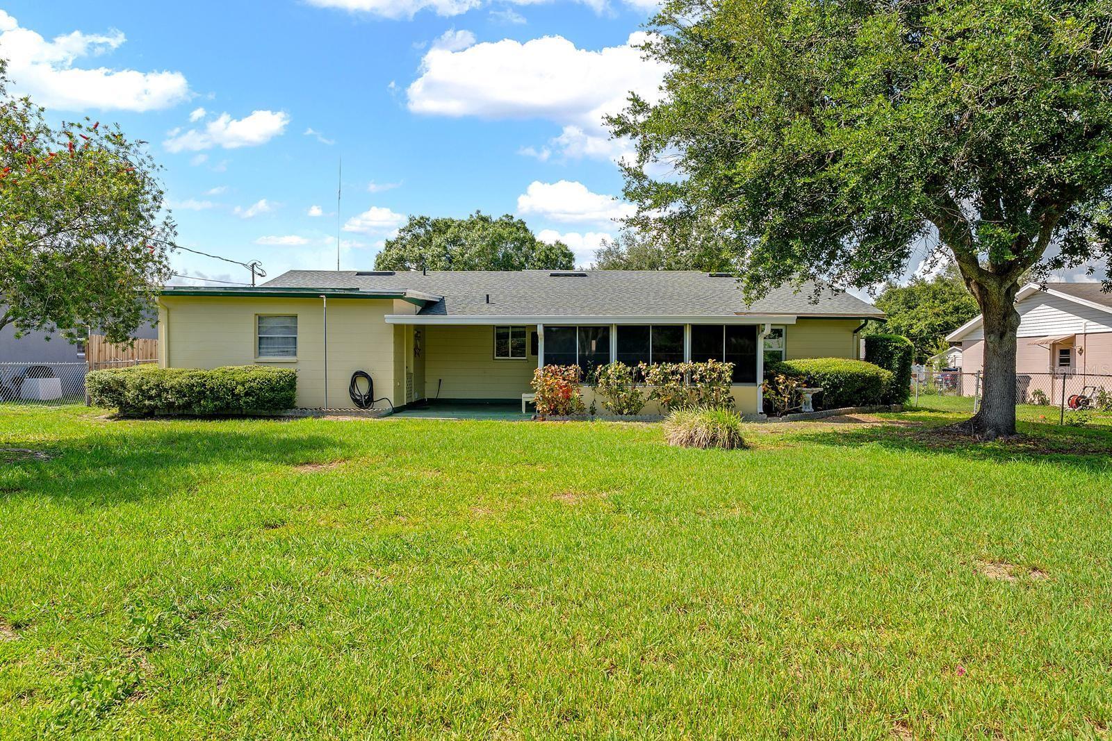 Image 22 of 26 For 2825 Woodcrest Lane
