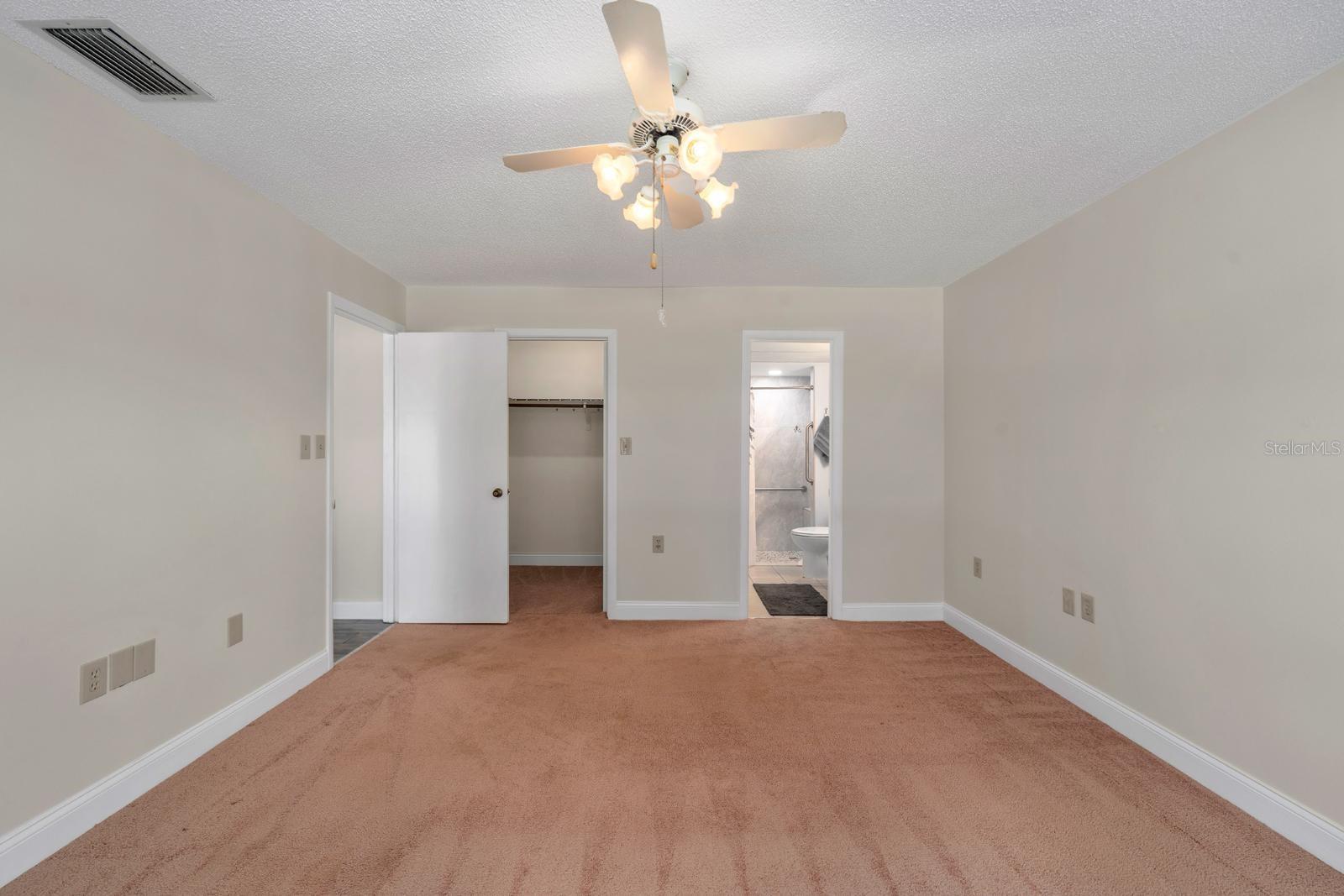Image 8 of 26 For 2825 Woodcrest Lane