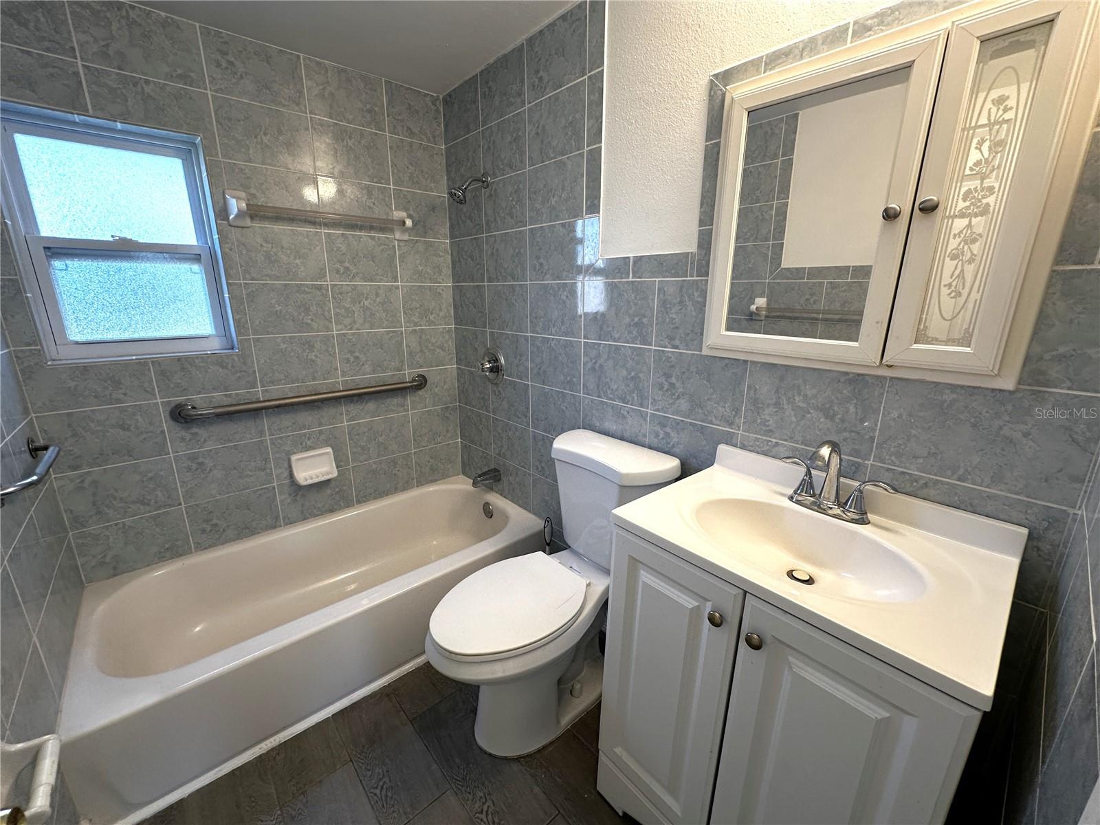 Image 19 of 22 For 3980 55th Avenue N