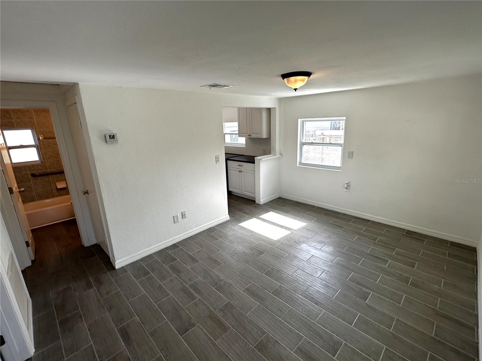 Image 3 of 22 For 3980 55th Avenue N