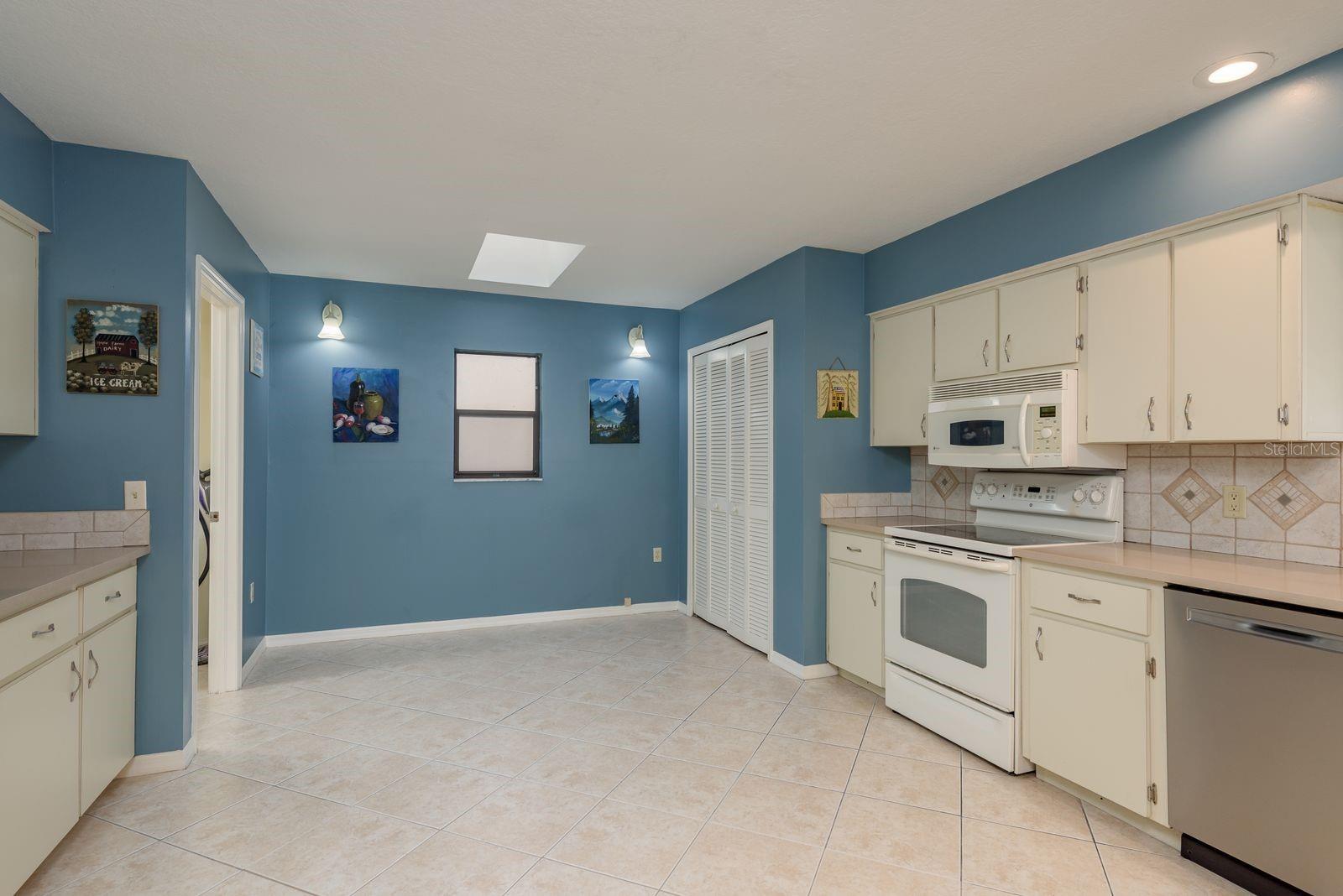 Image 16 of 70 For 6340 Garland Court
