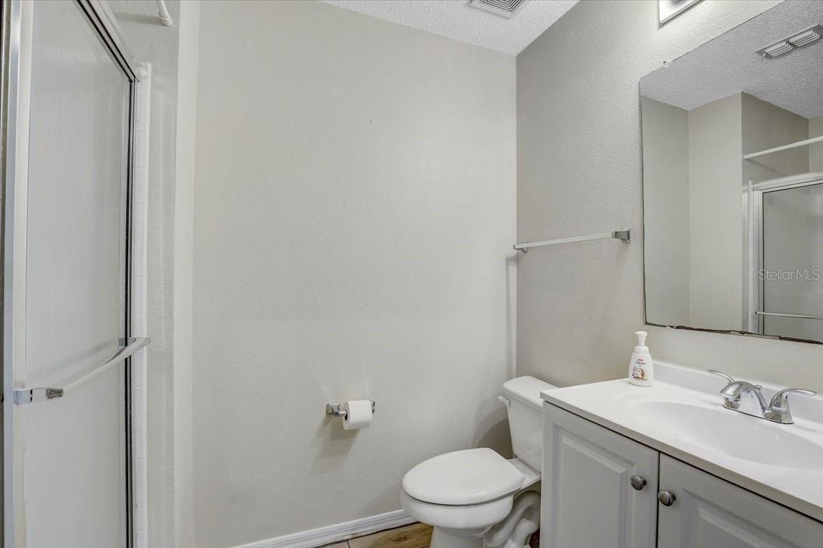 Image 23 of 38 For 5396 Berrien Avenue
