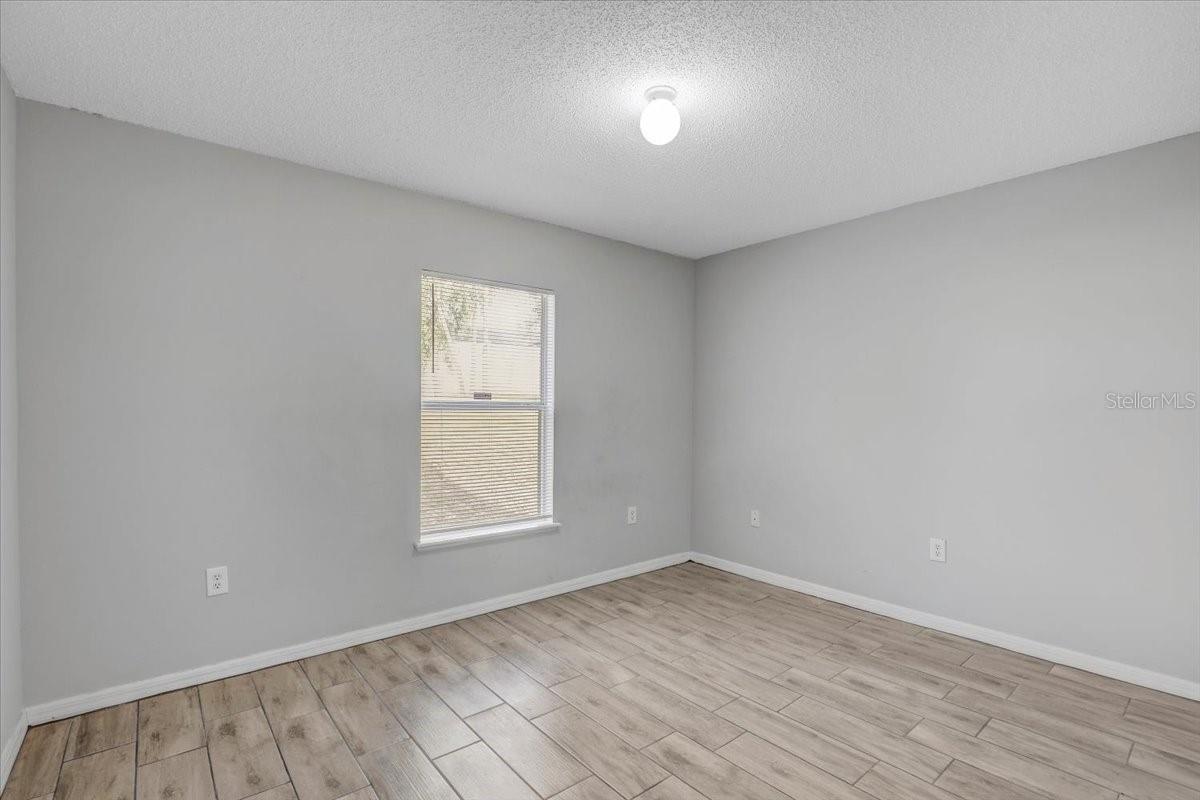 Image 32 of 38 For 5396 Berrien Avenue