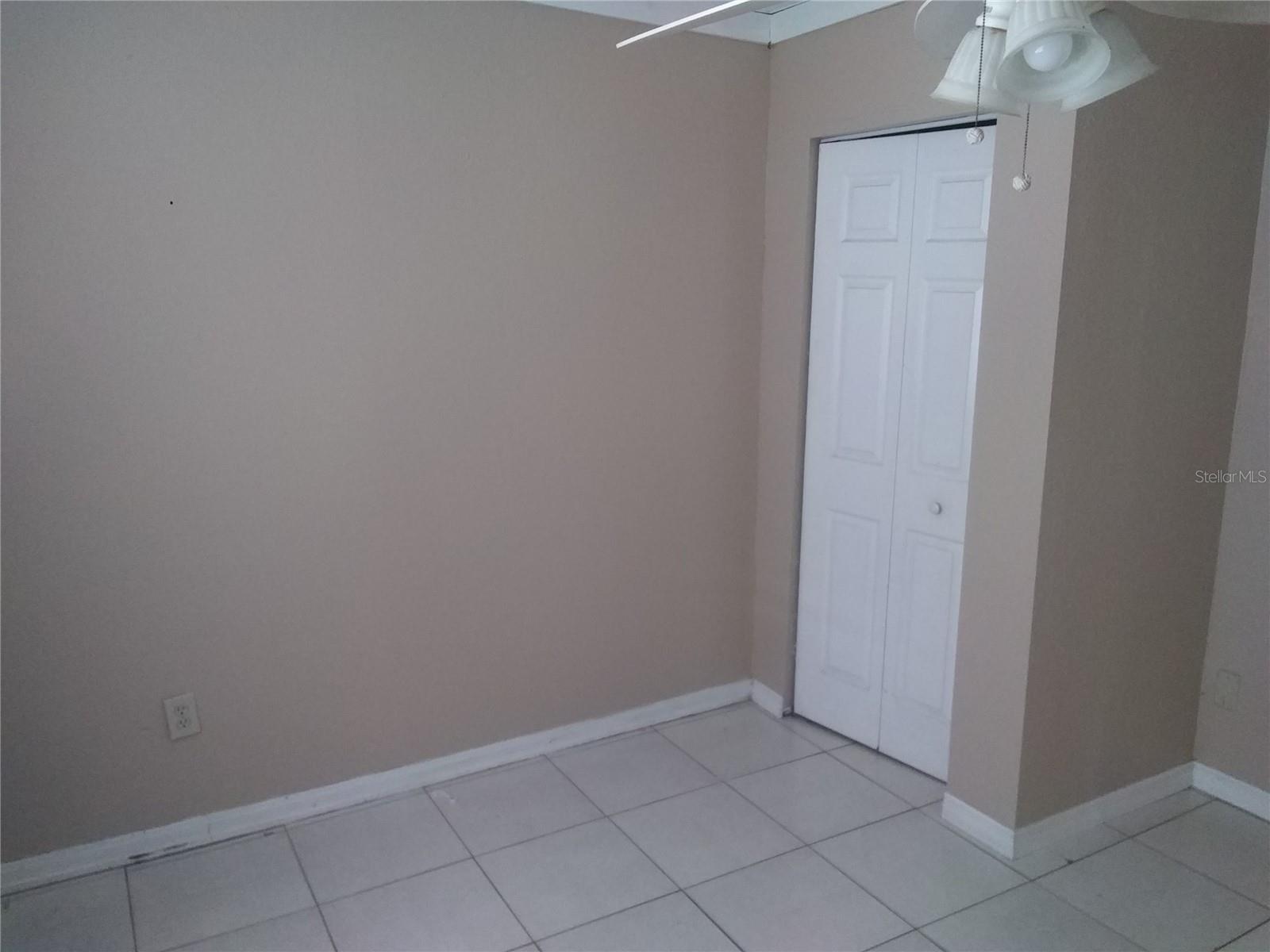 Image 16 of 23 For 1821 12th Avenue N