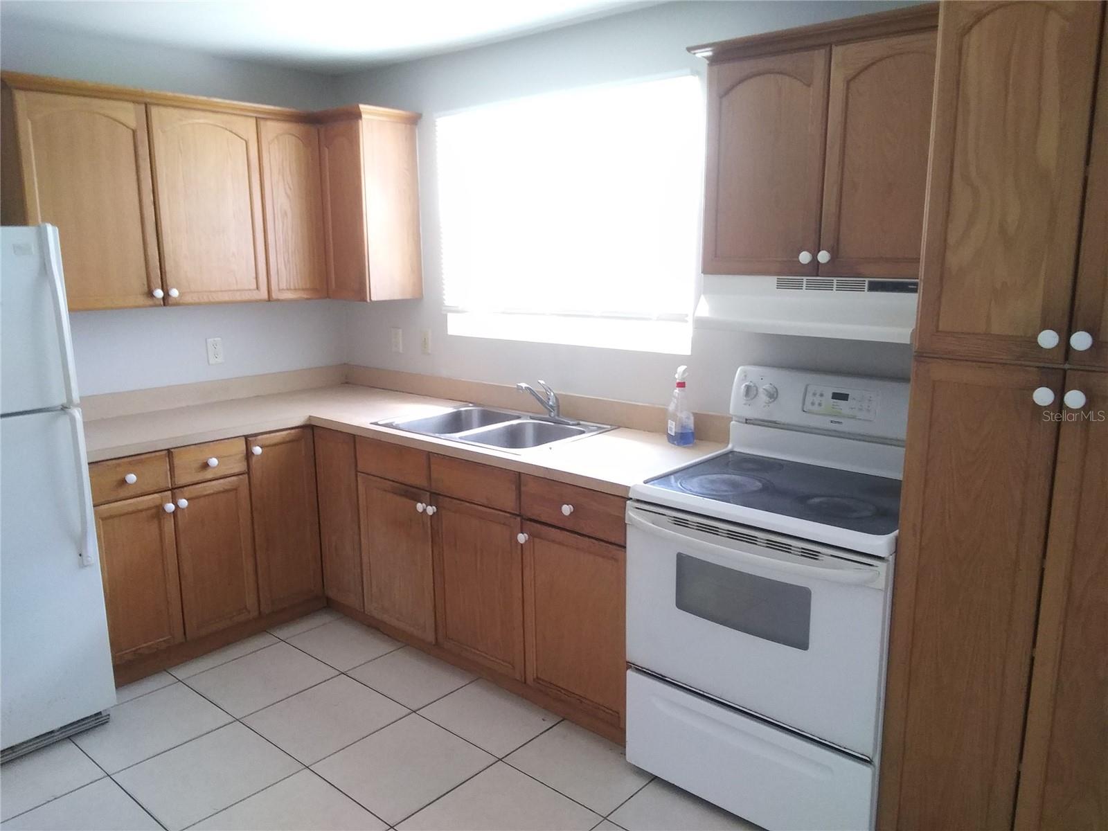 Image 7 of 23 For 1821 12th Avenue N