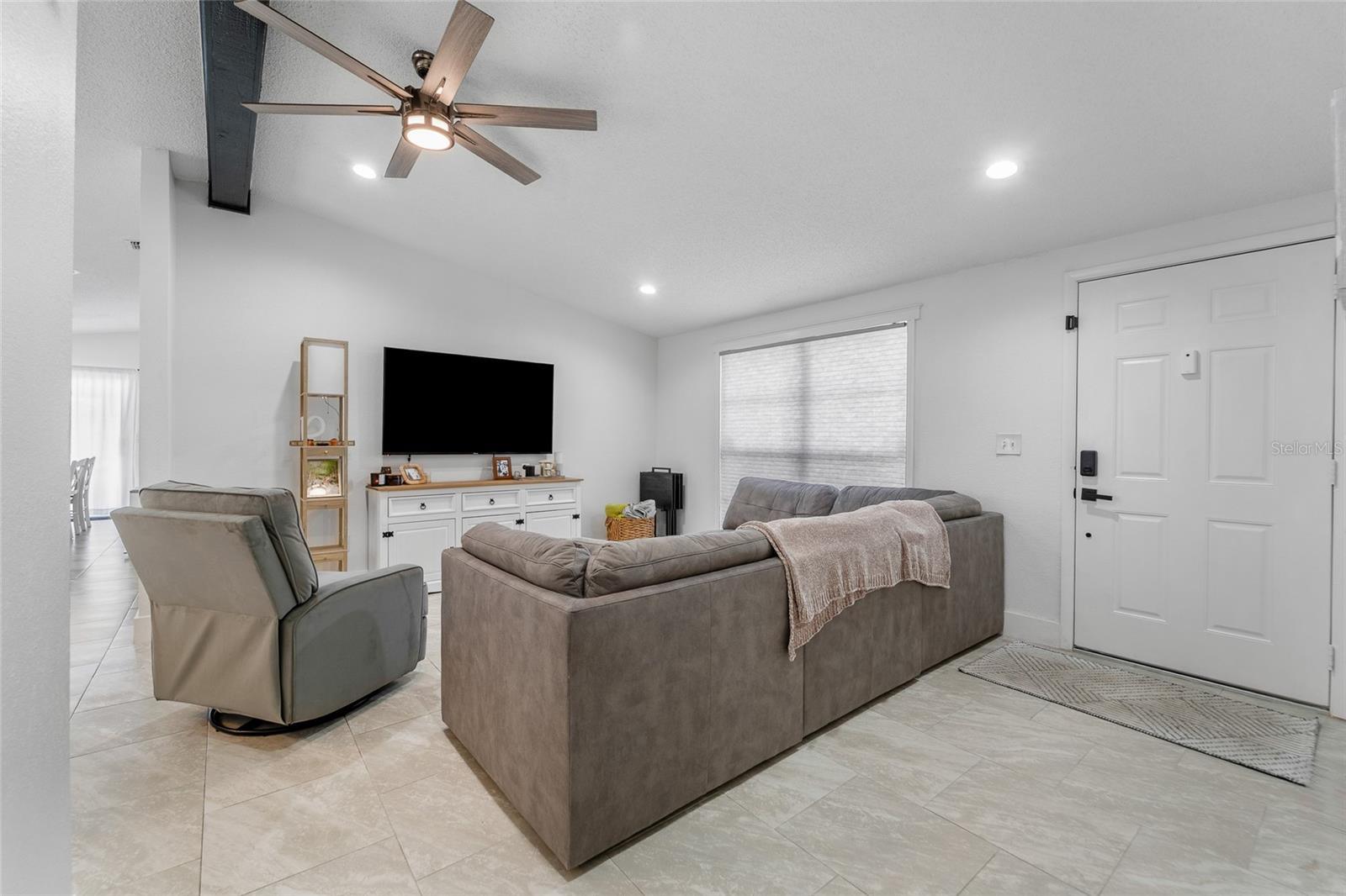 Image 18 of 32 For 10202 Bellhurst Court