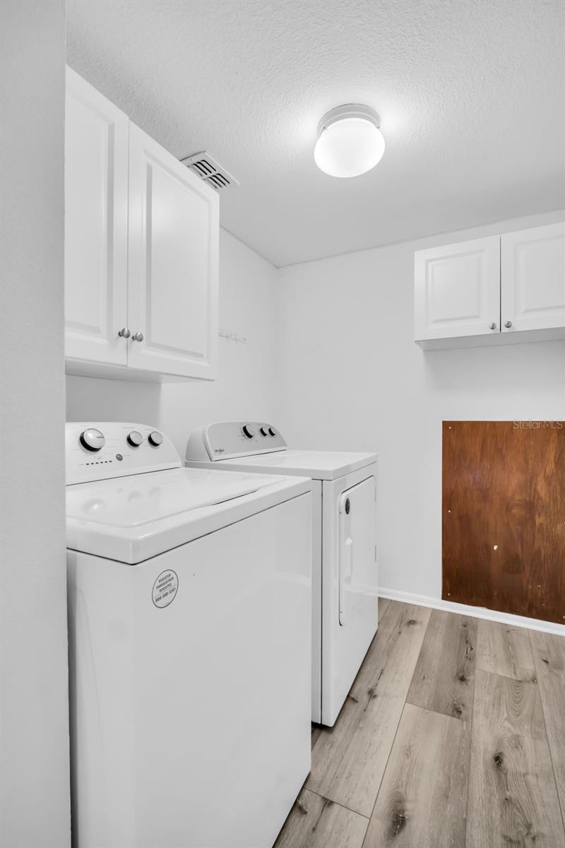 Image 11 of 49 For 1715 Larabie Court