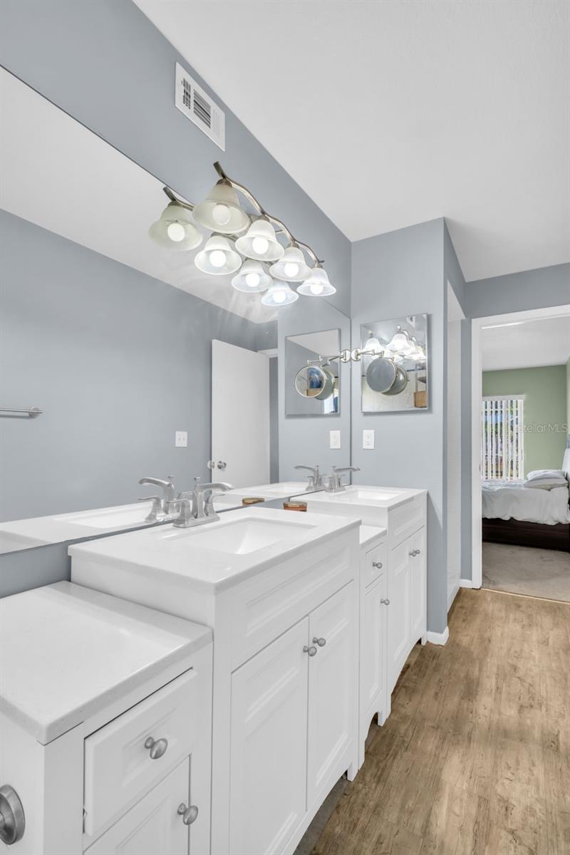 Image 20 of 49 For 1715 Larabie Court