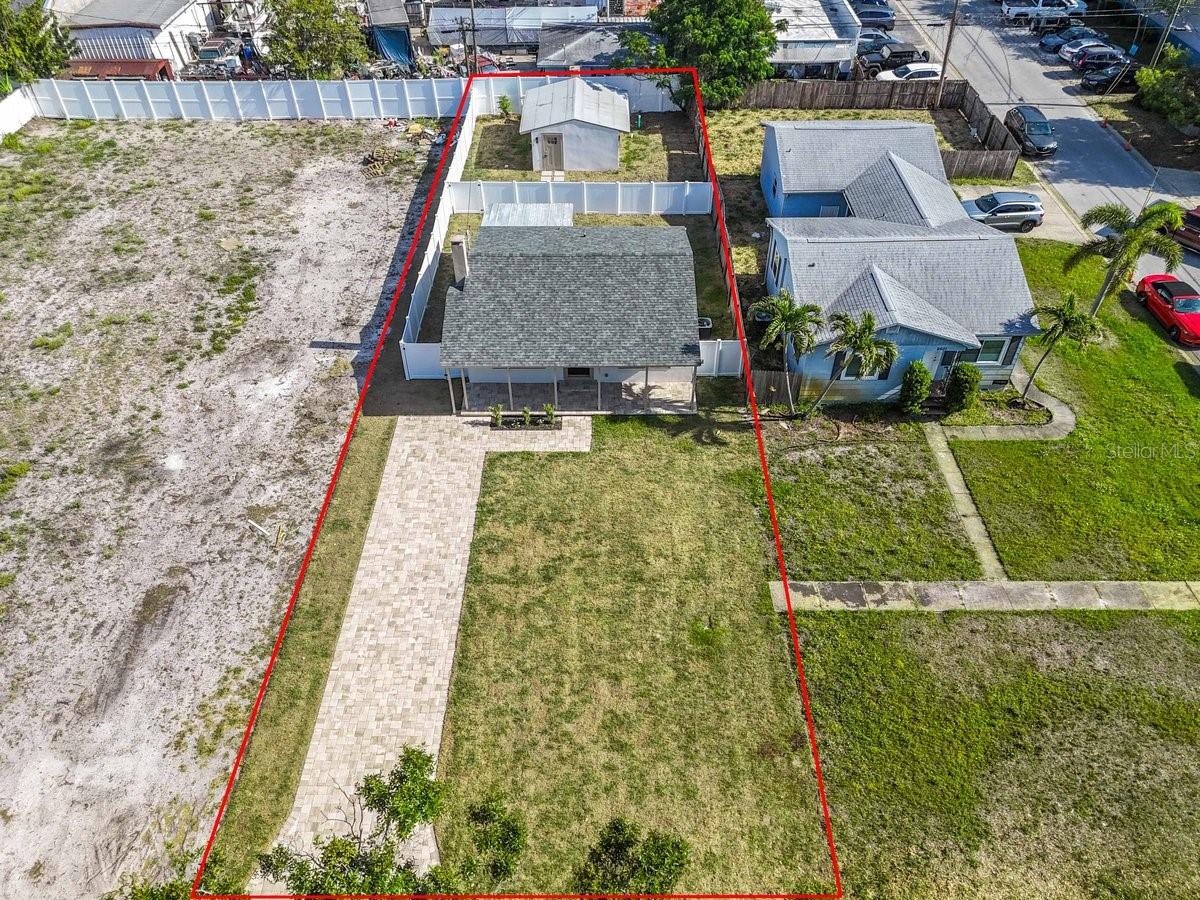Image 7 of 8 For 2511 18th Avenue N