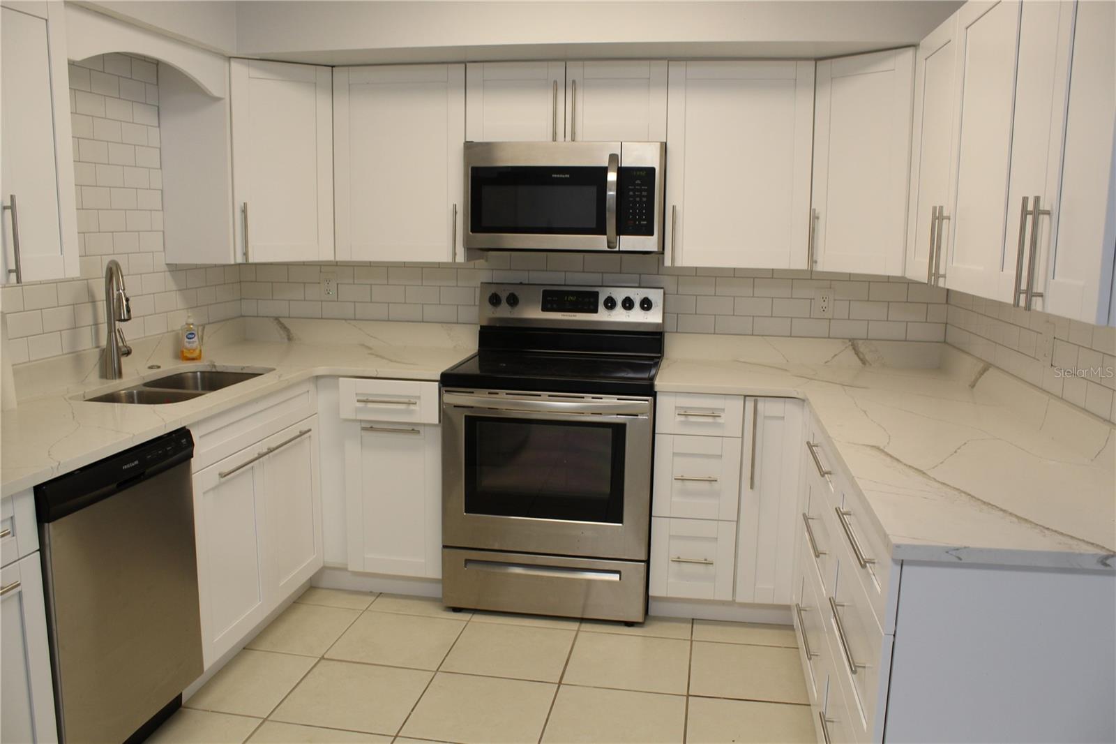Image 12 of 45 For 3649 60th Street N