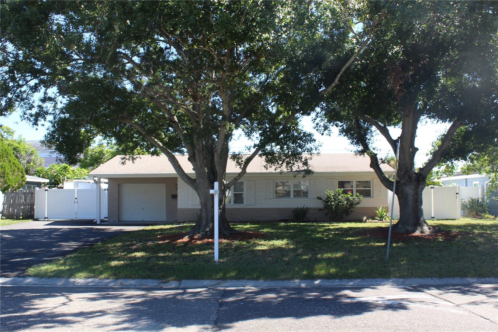 Image 2 of 45 For 3649 60th Street N