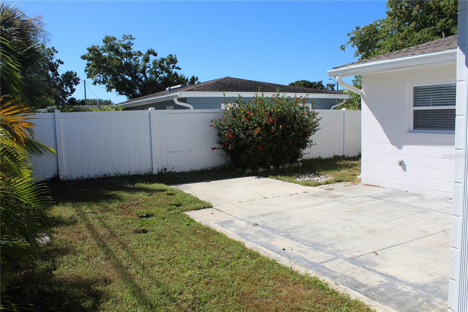 Image 42 of 45 For 3649 60th Street N