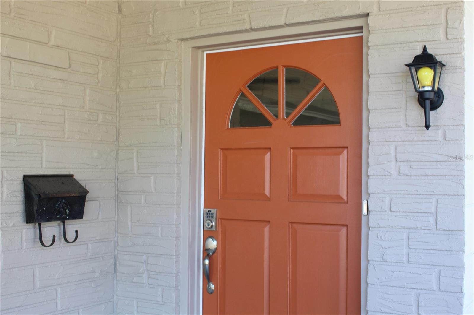 Image 6 of 45 For 3649 60th Street N