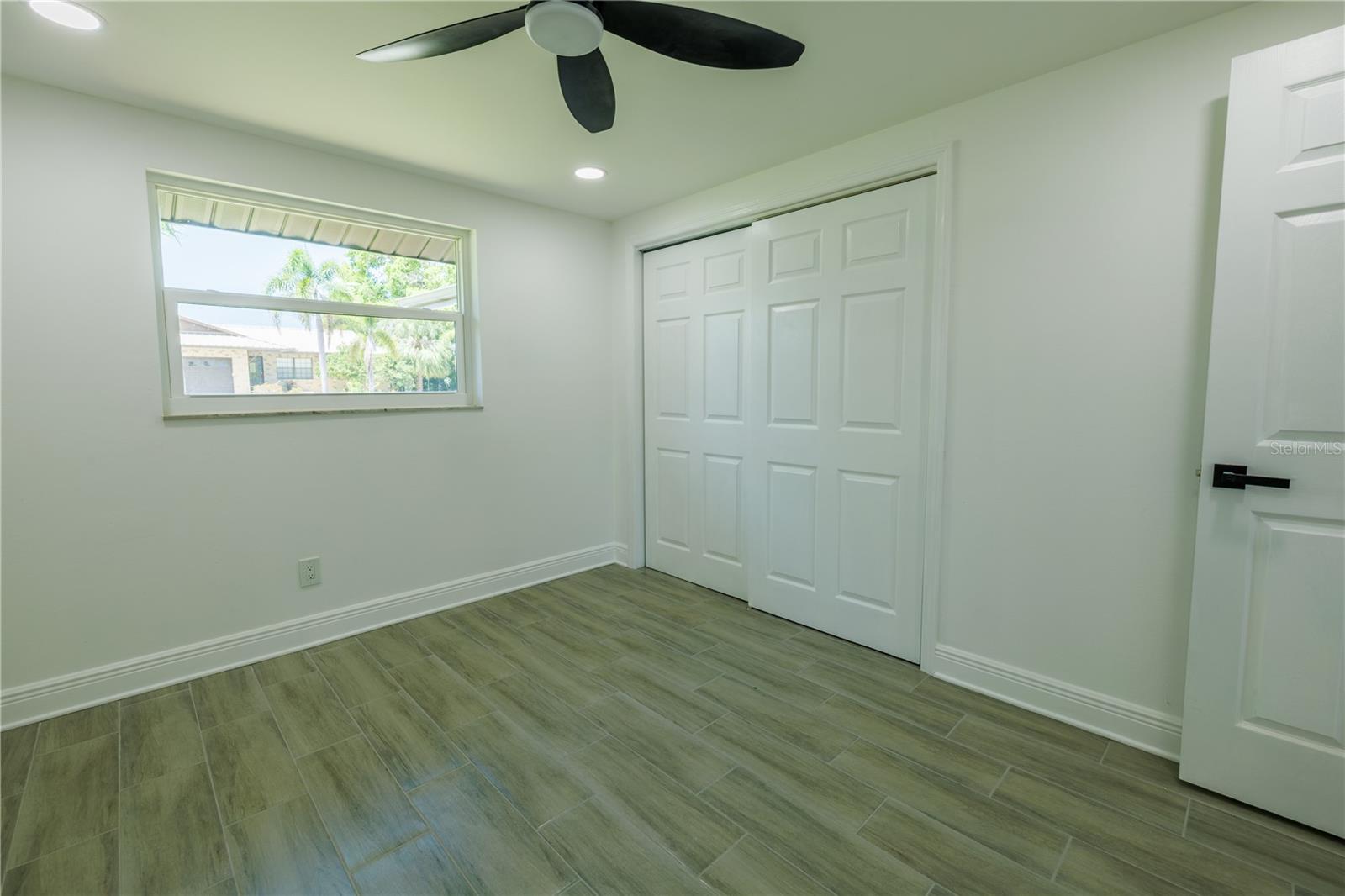 Image 15 of 29 For 621 Gran Kaymen Way
