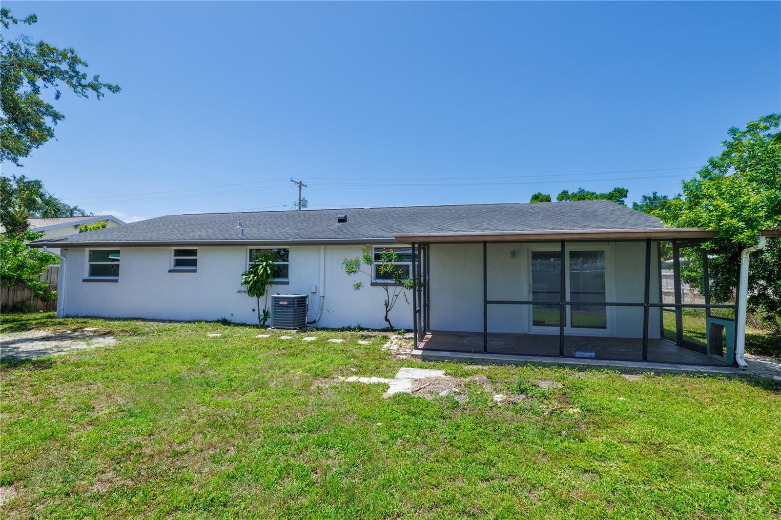 Image 20 of 29 For 621 Gran Kaymen Way