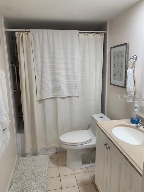 Image 13 of 21 For 7050 Sunset Drive S 1404