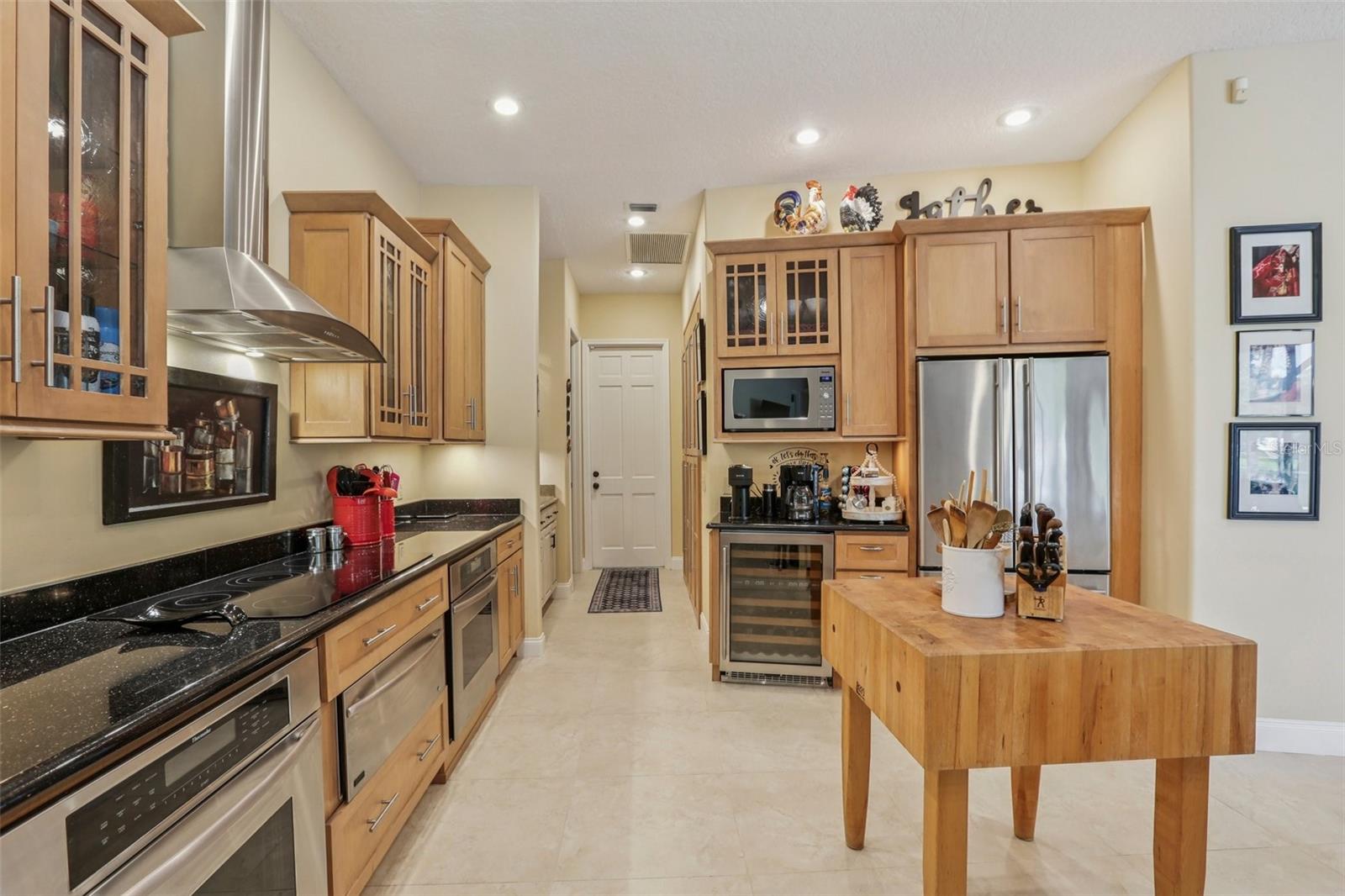 Image 13 of 84 For 10113 Bell Creek Drive
