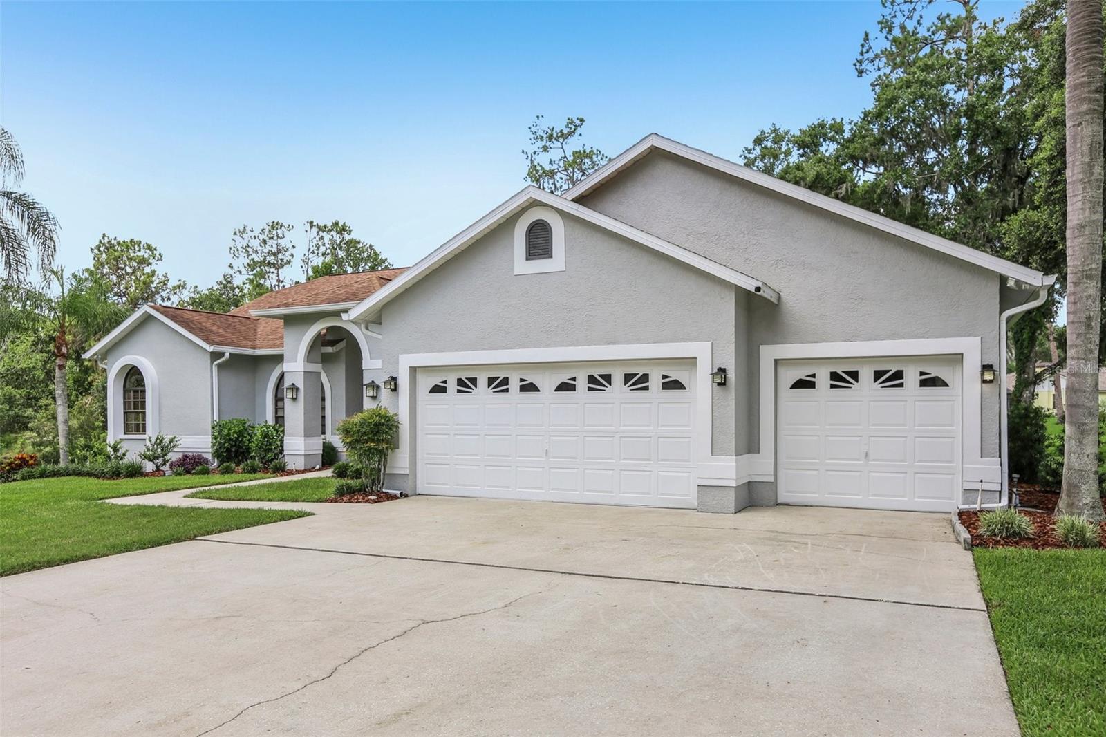 Image 6 of 84 For 10113 Bell Creek Drive