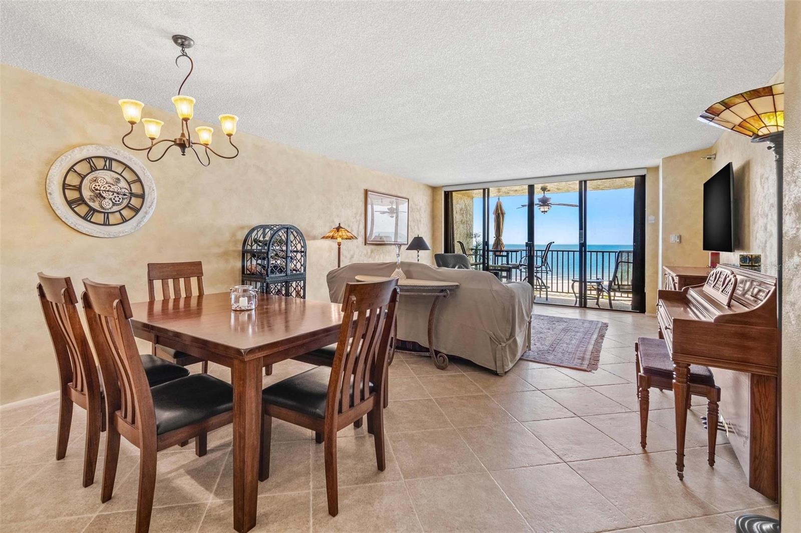 Image 3 of 43 For 1290 Gulf Blvd  702
