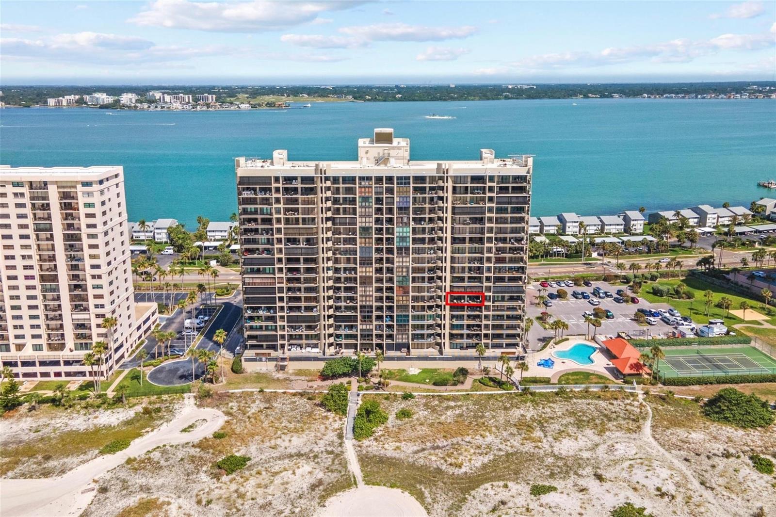 Image 33 of 43 For 1290 Gulf Blvd  702
