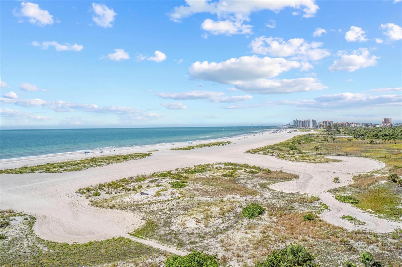 Image 36 of 43 For 1290 Gulf Blvd  702