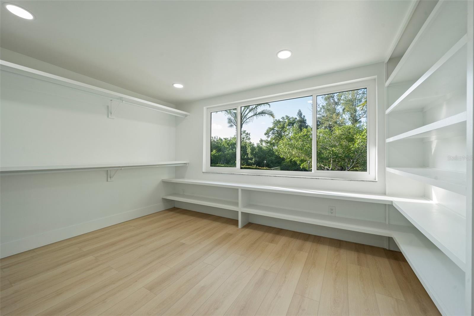 Image 38 of 63 For 243 45th Avenue Ne